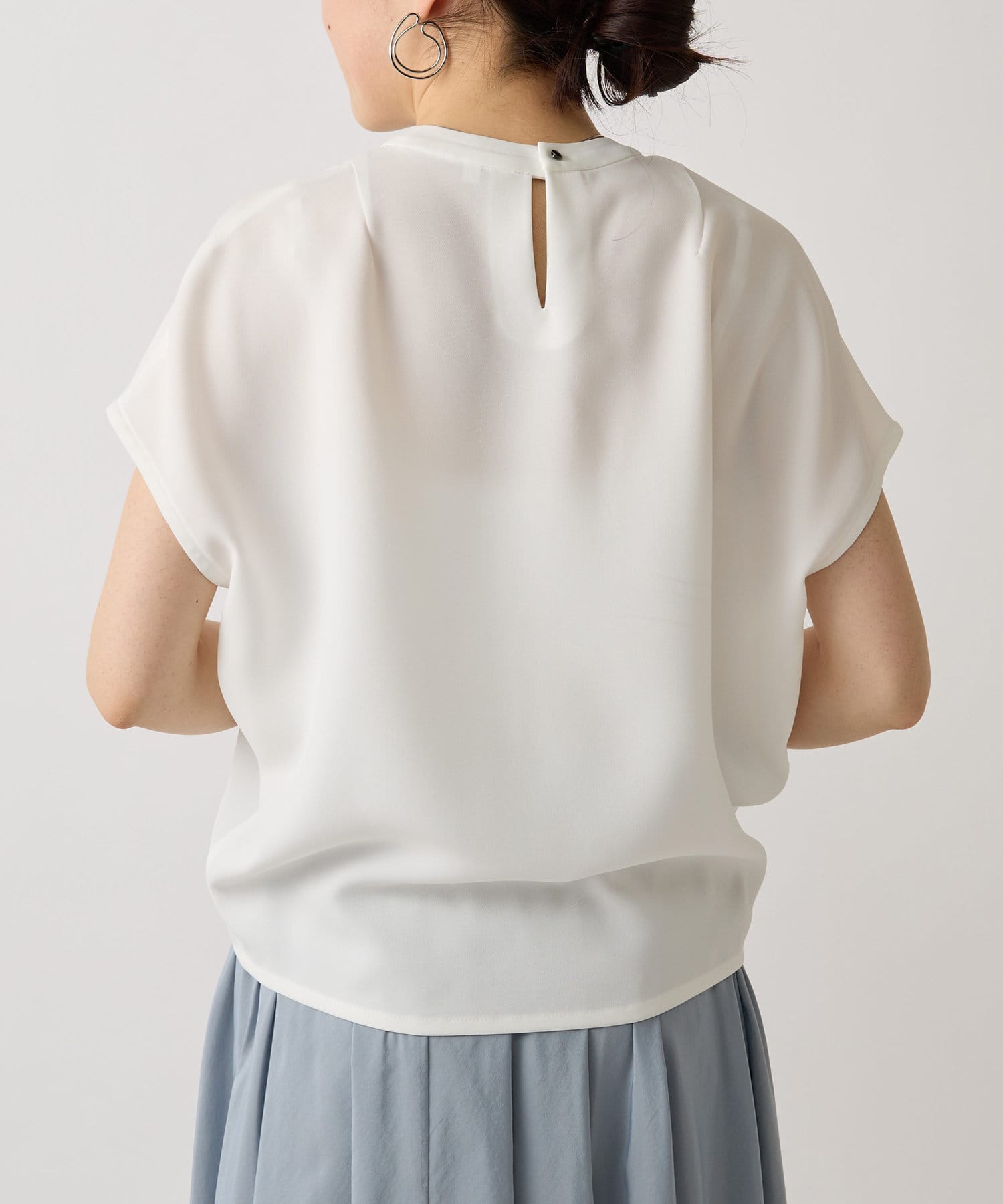 美品＊ビアズリー リネンコクーンブラウス F スミクロ ×白 ドット柄 洗える 美品＊ビアズリー リネンコクーンブラウス F スミクロ ×白