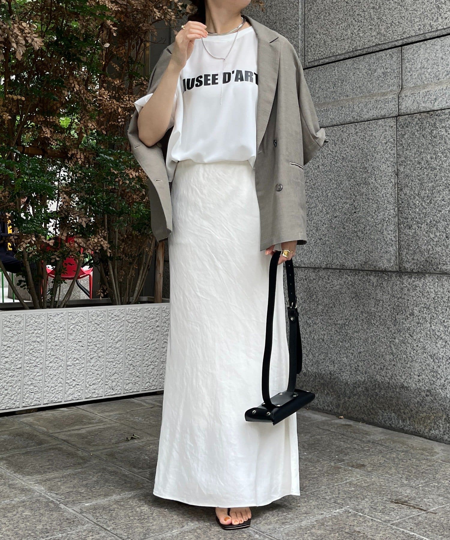 DouDou ドゥドゥ　バックボタンジョーゼットロゴTEE セール】バックボタンジョーゼットロゴTEEブラウス（シャツ