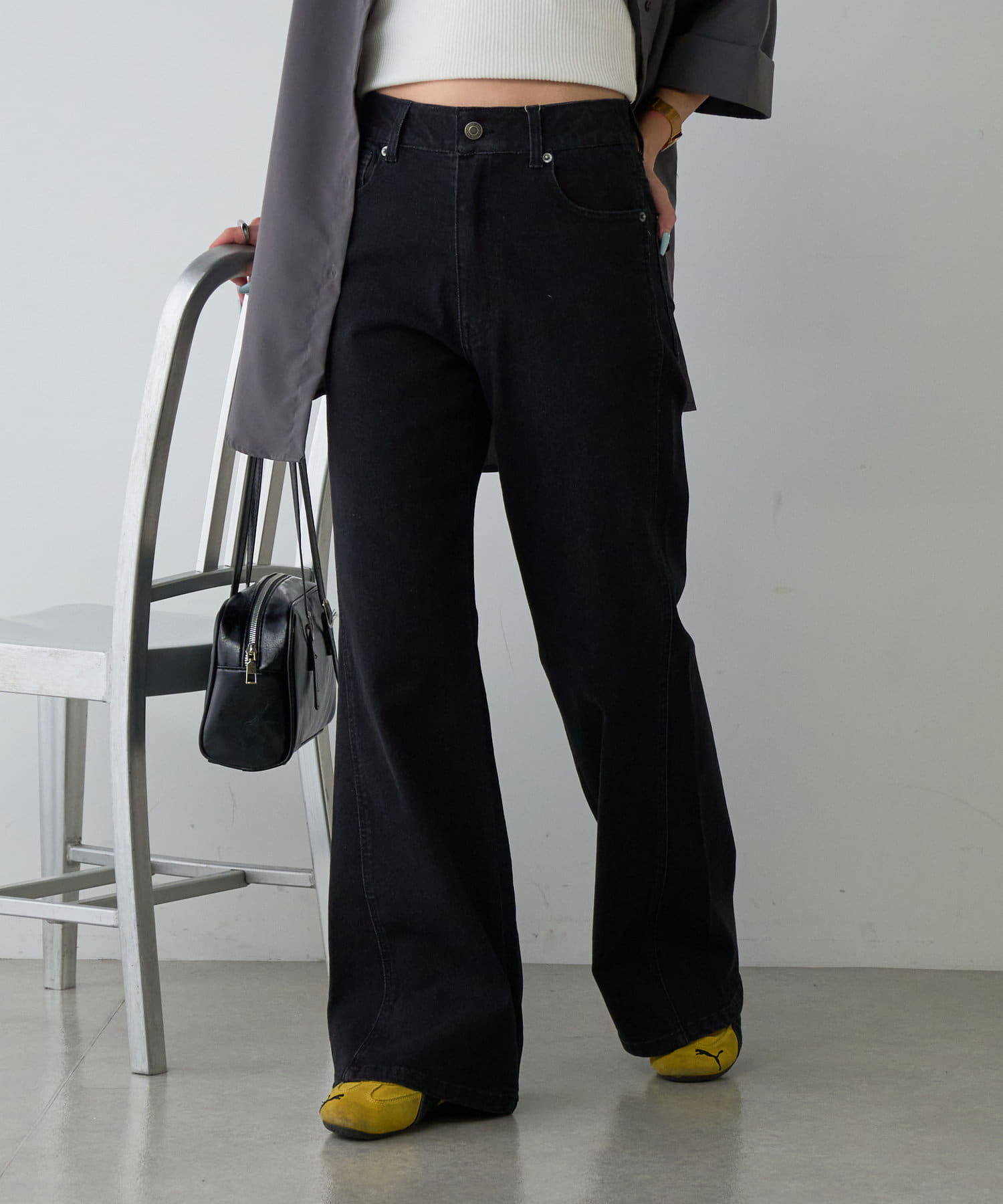 -goocy-(グーシー) 【SNSでバズった！！】ストレッチフレアデニムパンツ