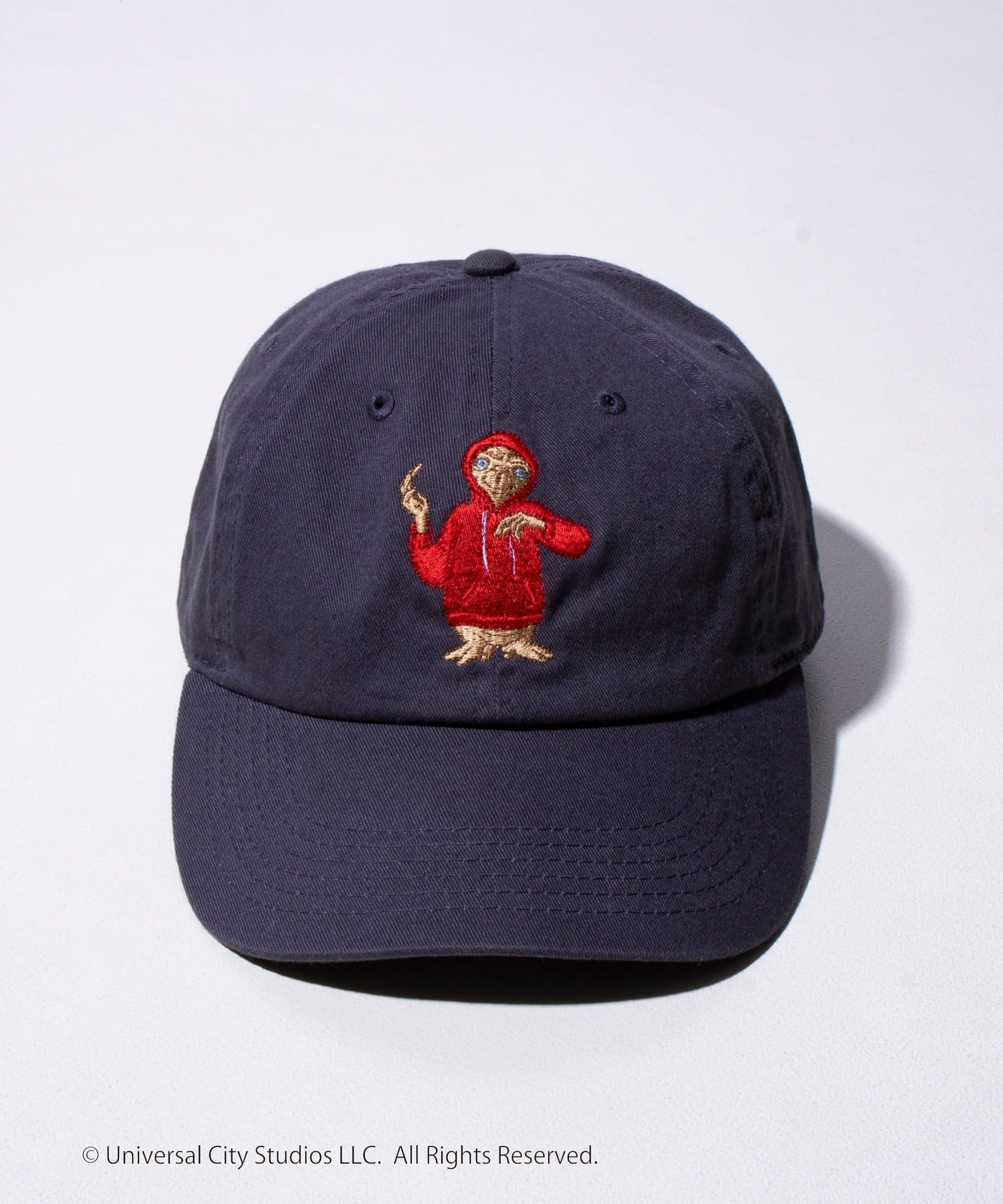 FREDY & GLOSTER(フレディ アンド グロスター) 【GLOSTER】×【E.T.】刺繍 6パネル ローキャップ CAP