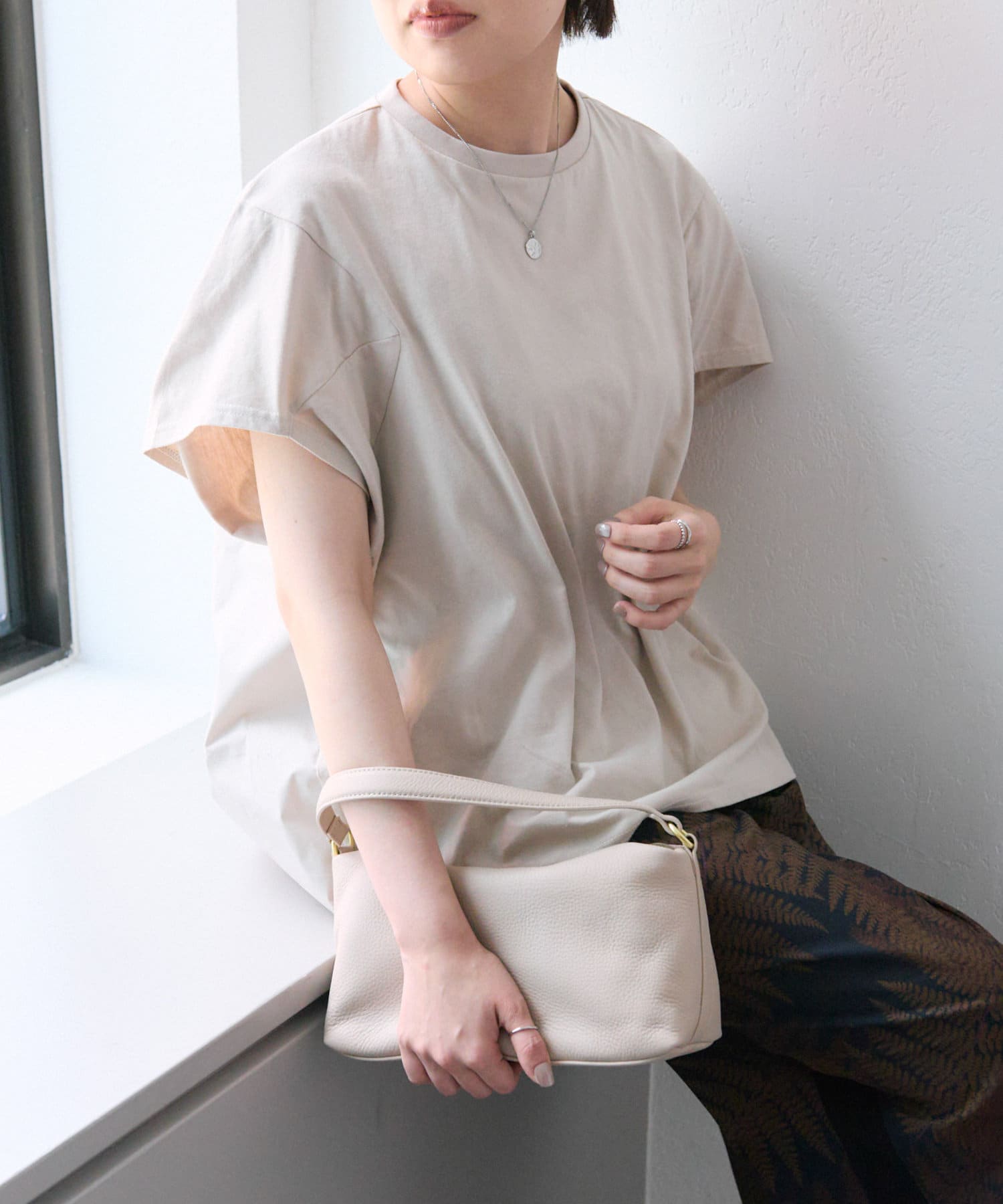ear PAPILLONNER(イア パピヨネ) 立体スリーブTシャツ【SUM1 STYLE(スミスタイル)】