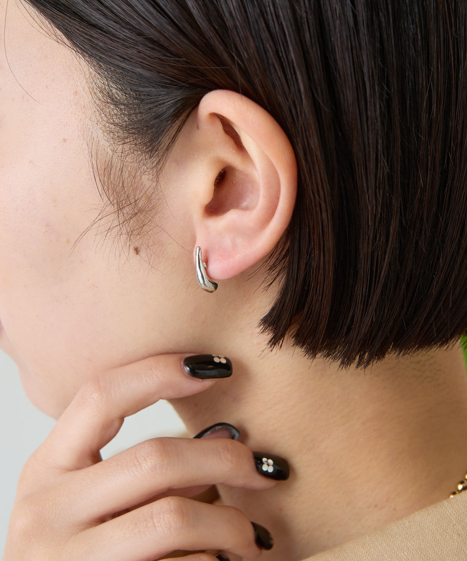 Jena　espace merveilleux(ジェナ　エスパスメルヴェイユ) ミニシズクピアス