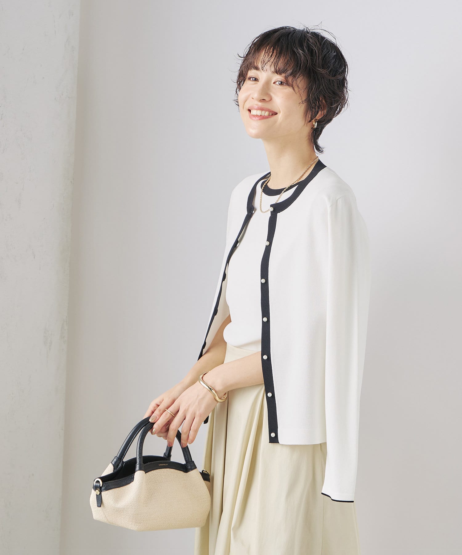 ◇25SS◇NOLLEY'S sophi◆Point・小さめパール釦が上品なクルーネックカーディガン・接触冷感、UVカット、W＆W性（Wash＆Wear：洗ってそのままでもシワや縮みが少ない