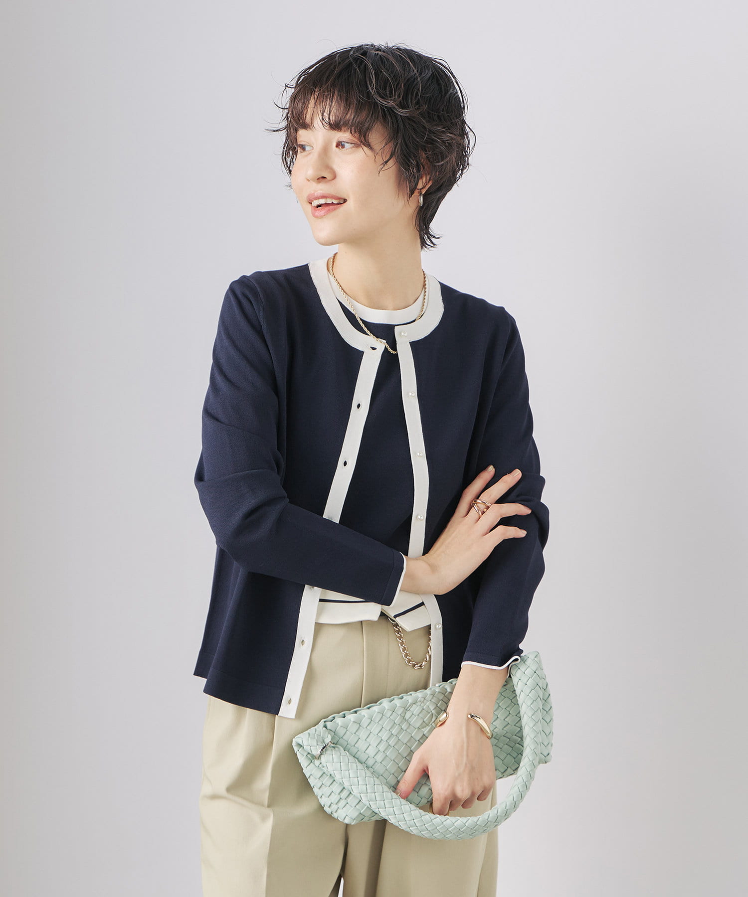 NOLLEY'S(ノーリーズ) 《アンサンブル対応》《手洗い可能》マルチファンクションクルーネックカーディガン