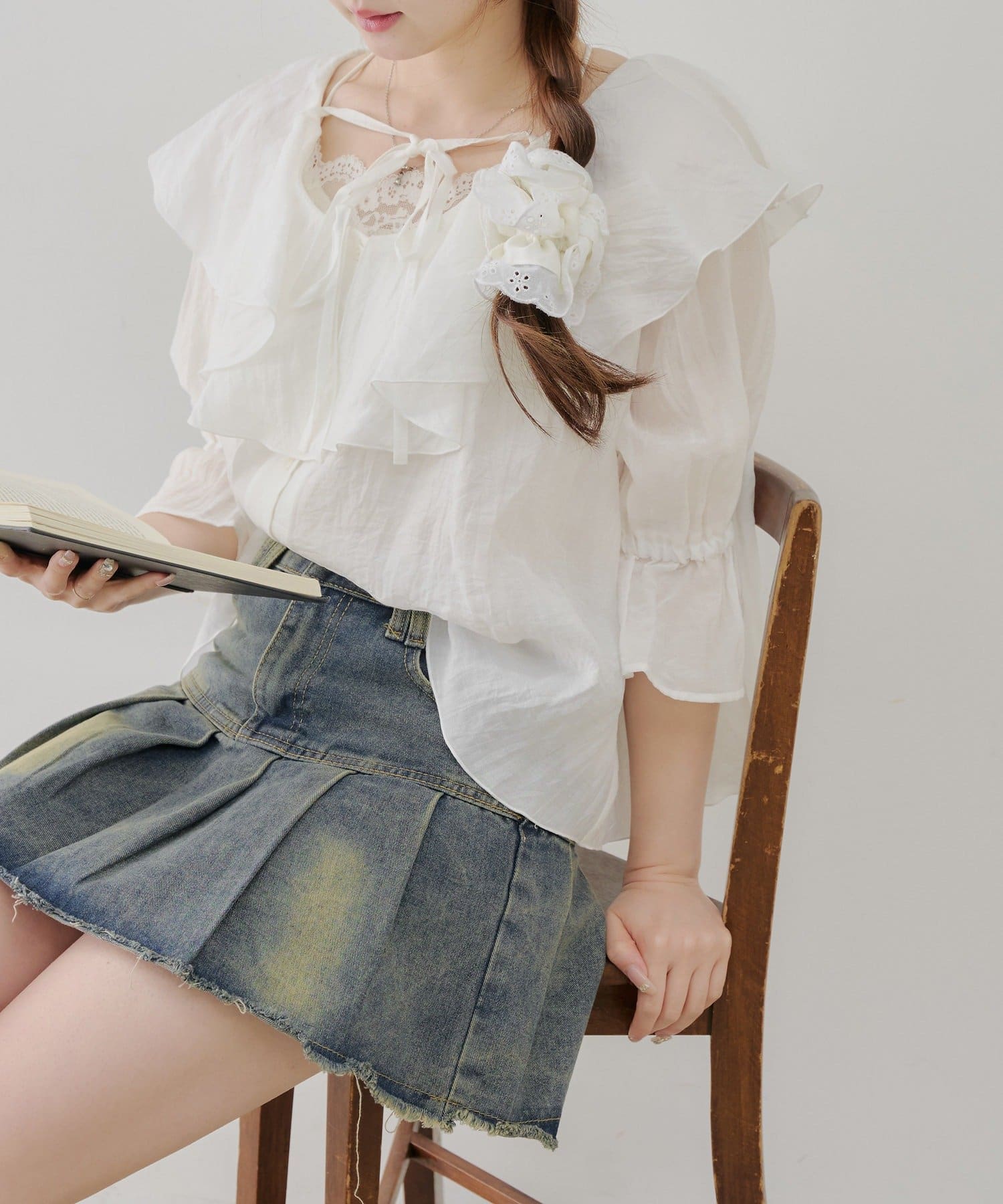 NICE CLAUP / OLIVE des OLIVE OUTLET(ナイスクラップ  / オリーブ デ オリーブ アウトレット) 【continuer】楊柳ラッフルブラウス