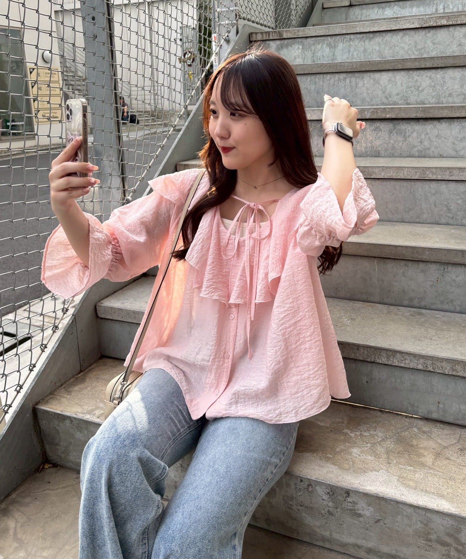 NICE CLAUP / OLIVE des OLIVE OUTLET(ナイスクラップ  / オリーブ デ オリーブ アウトレット) 【continuer】楊柳ラッフルブラウス