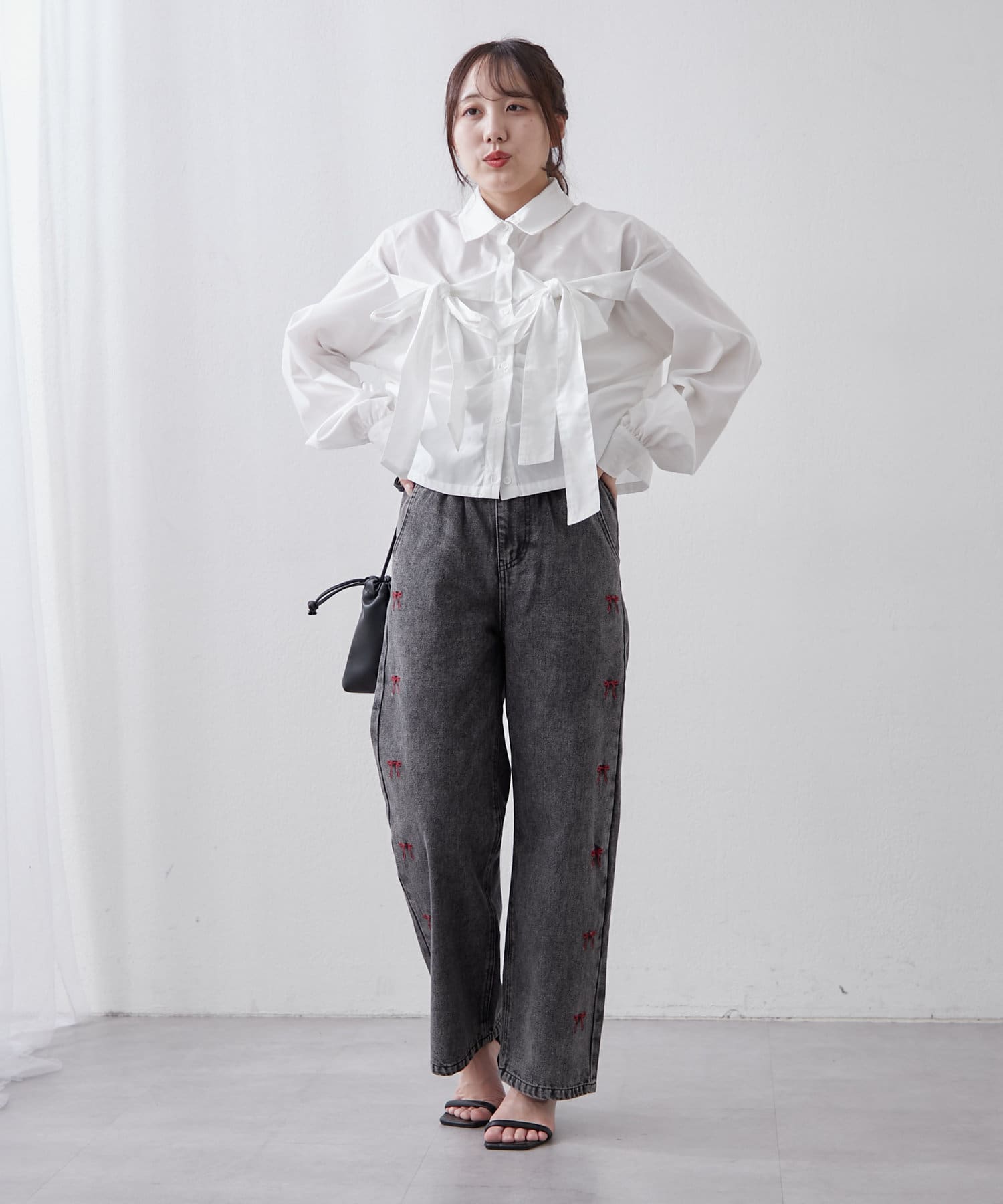 NICE CLAUP / OLIVE des OLIVE OUTLET(ナイスクラップ  / オリーブ デ オリーブ アウトレット) 【RMAF】脇ハート/リボン刺繍デニム