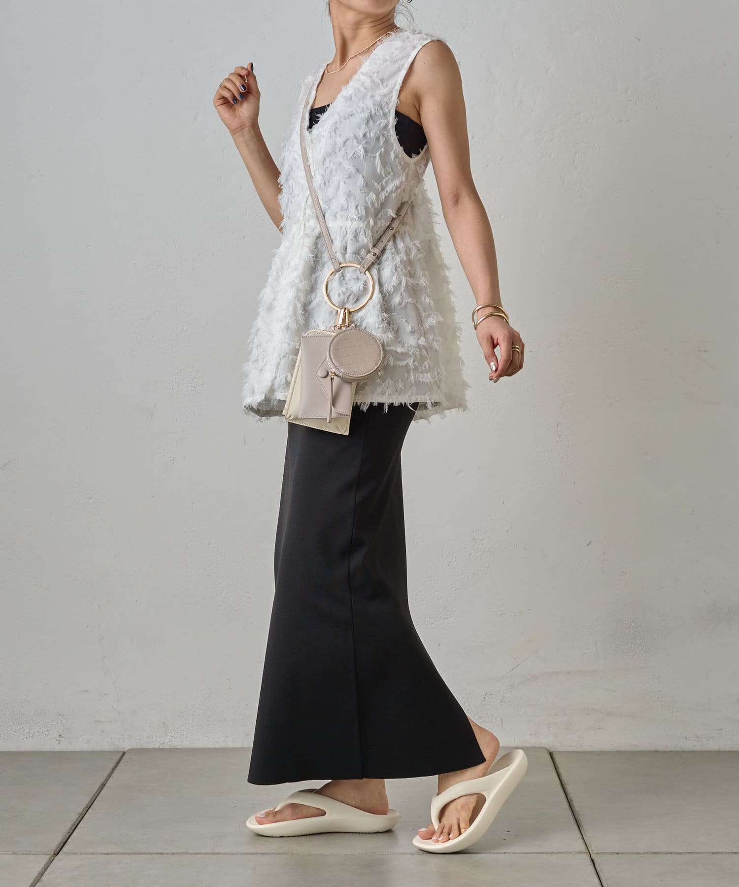 COLONY 2139(コロニー トゥーワンスリーナイン) マシュマロトングサンダル【Wemens】