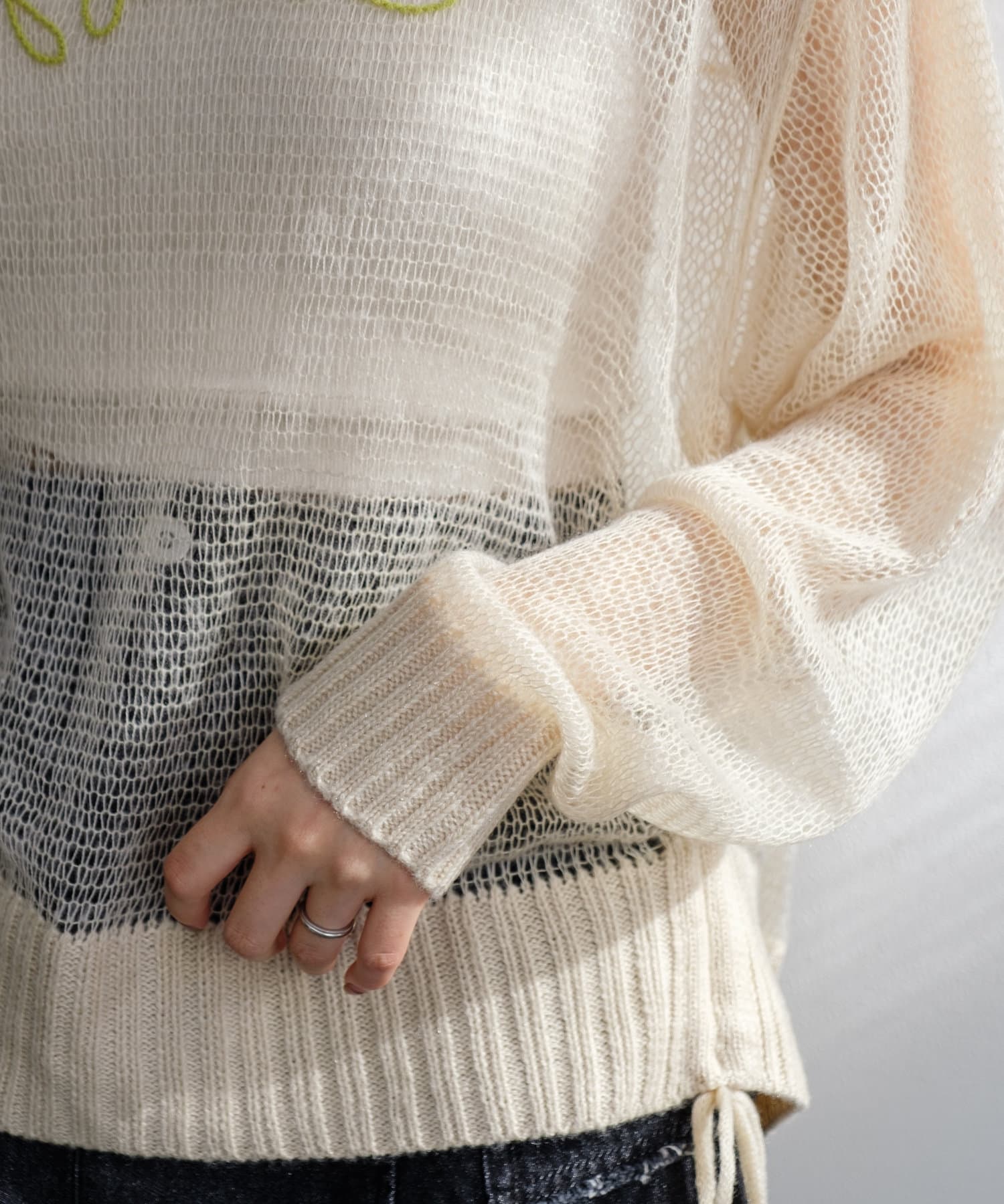OUTLET(アウトレット) 【Kastane】刺繍シアーロゴニット