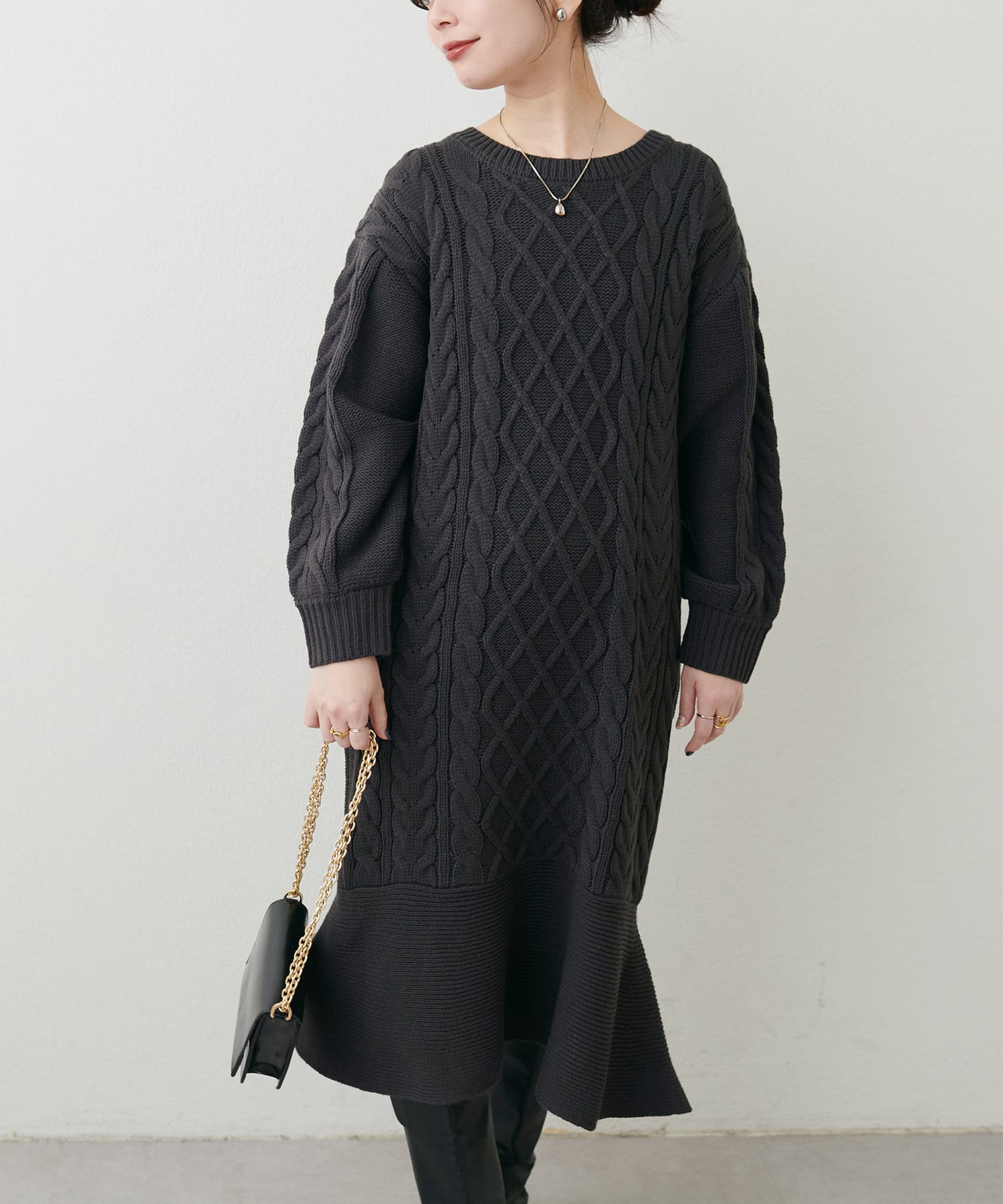 NICE CLAUP / OLIVE des OLIVE OUTLET(ナイスクラップ  / オリーブ デ オリーブ アウトレット) 【natural couture】裾フレアケーブルニットワンピース