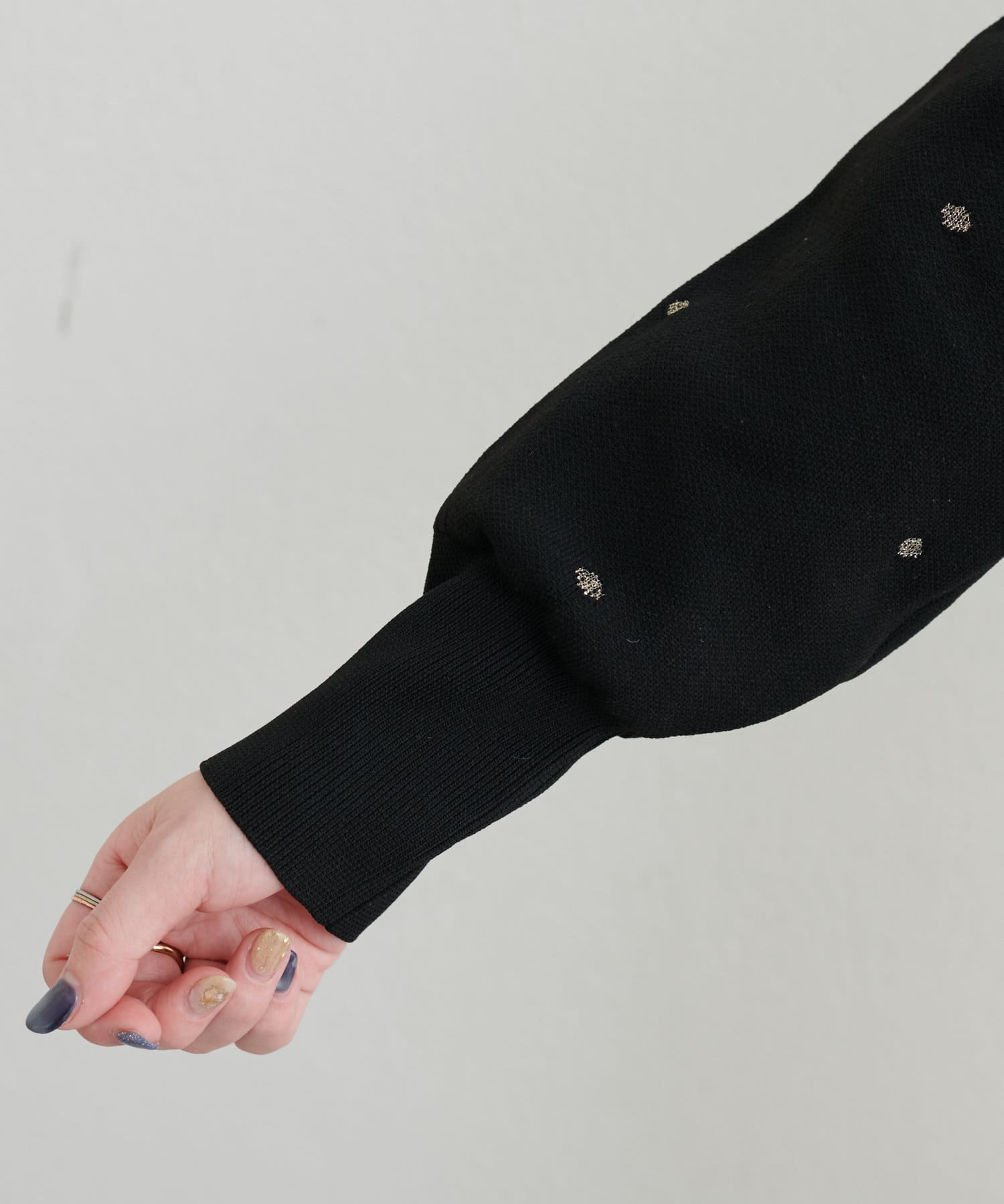 NICE CLAUP / OLIVE des OLIVE OUTLET(ナイスクラップ  / オリーブ デ オリーブ アウトレット) 【natural couture】ポリニットドット金釦ポケ付きカーディガン