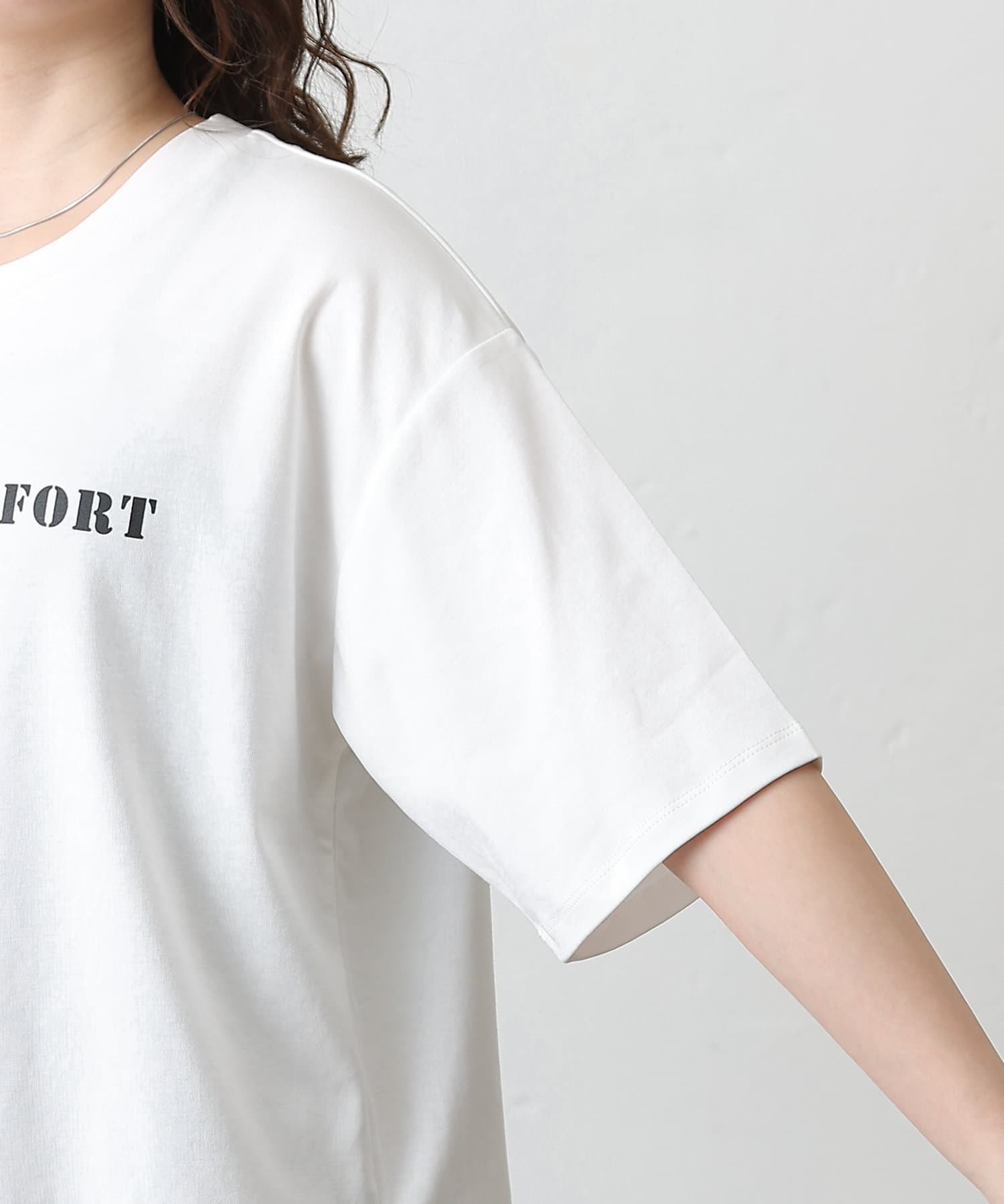 COLONY 2139(コロニー トゥーワンスリーナイン) スマートラウンド半袖ロゴTシャツSTAMP