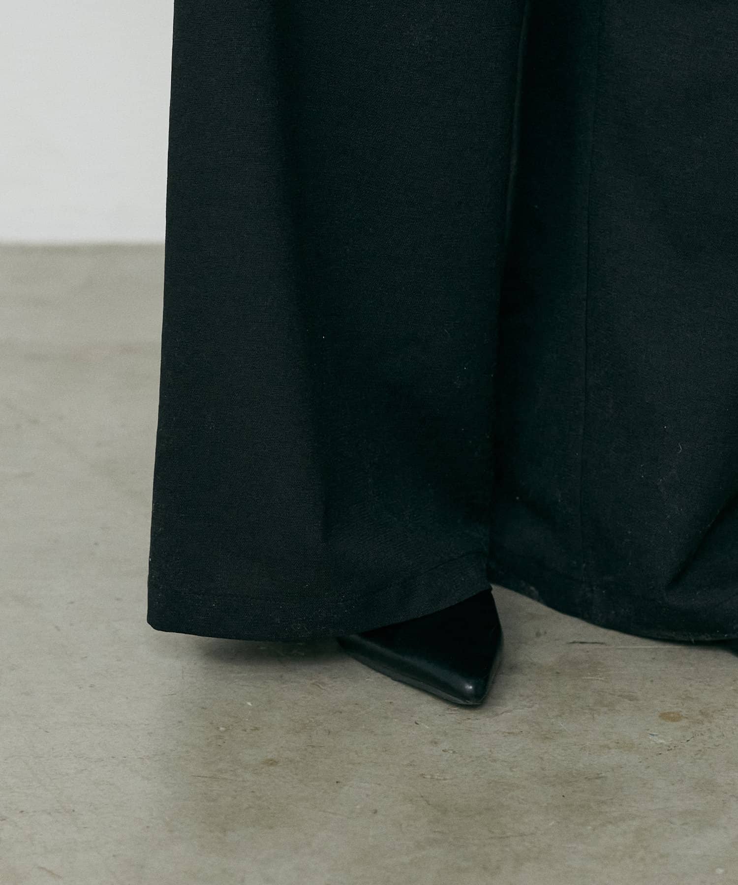 LARUTA(ラルータ) ［Web限定］サスペンダー付きワイドパンツ