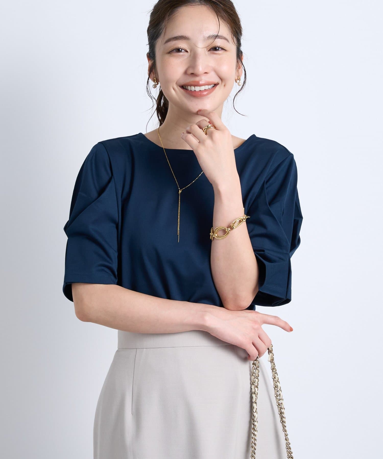 La boutique BonBon(ラブティックボンボン) タックスリーブカットソー