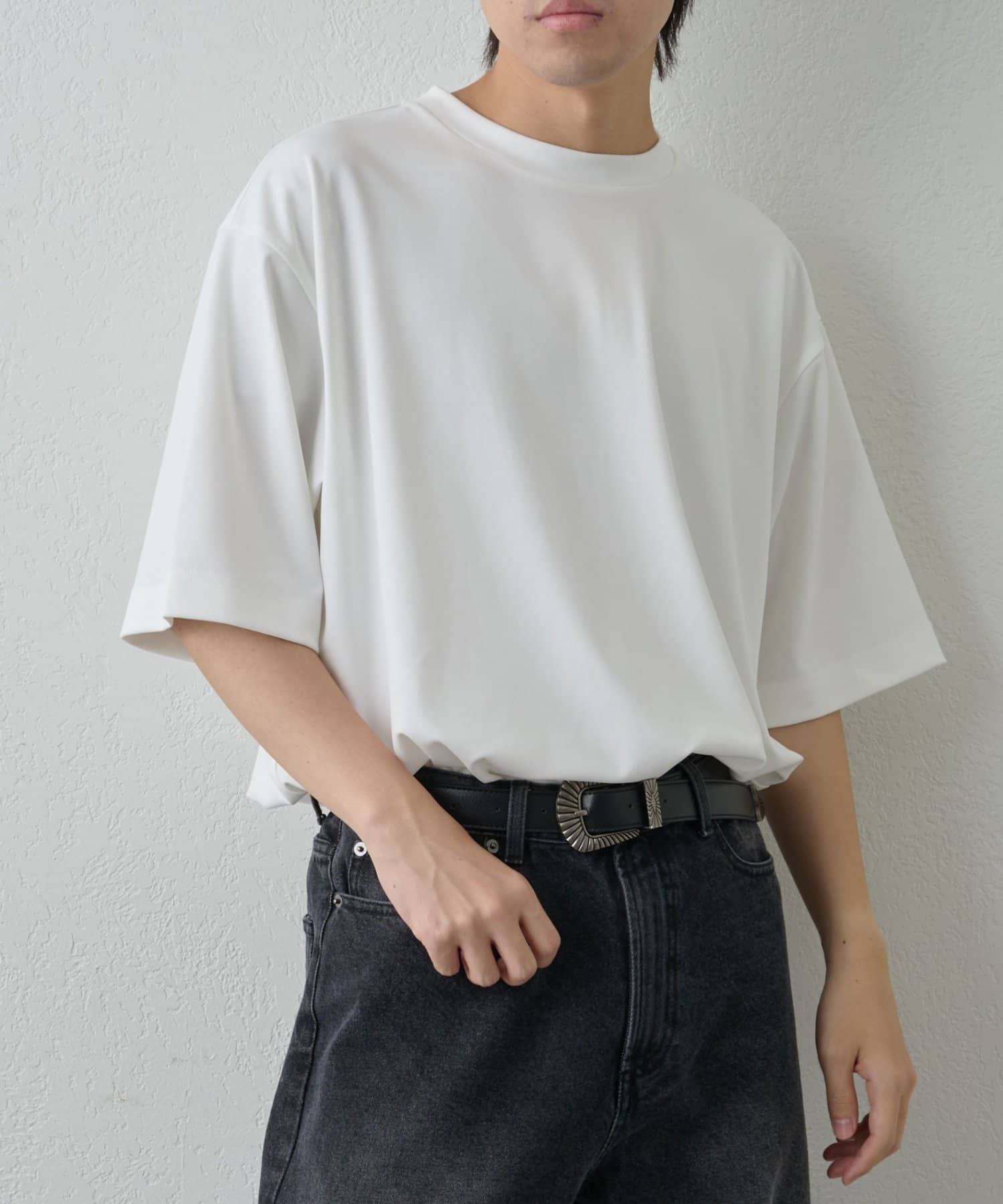 COLONY 2139(コロニー トゥーワンスリーナイン) パウダリングポンチTEE