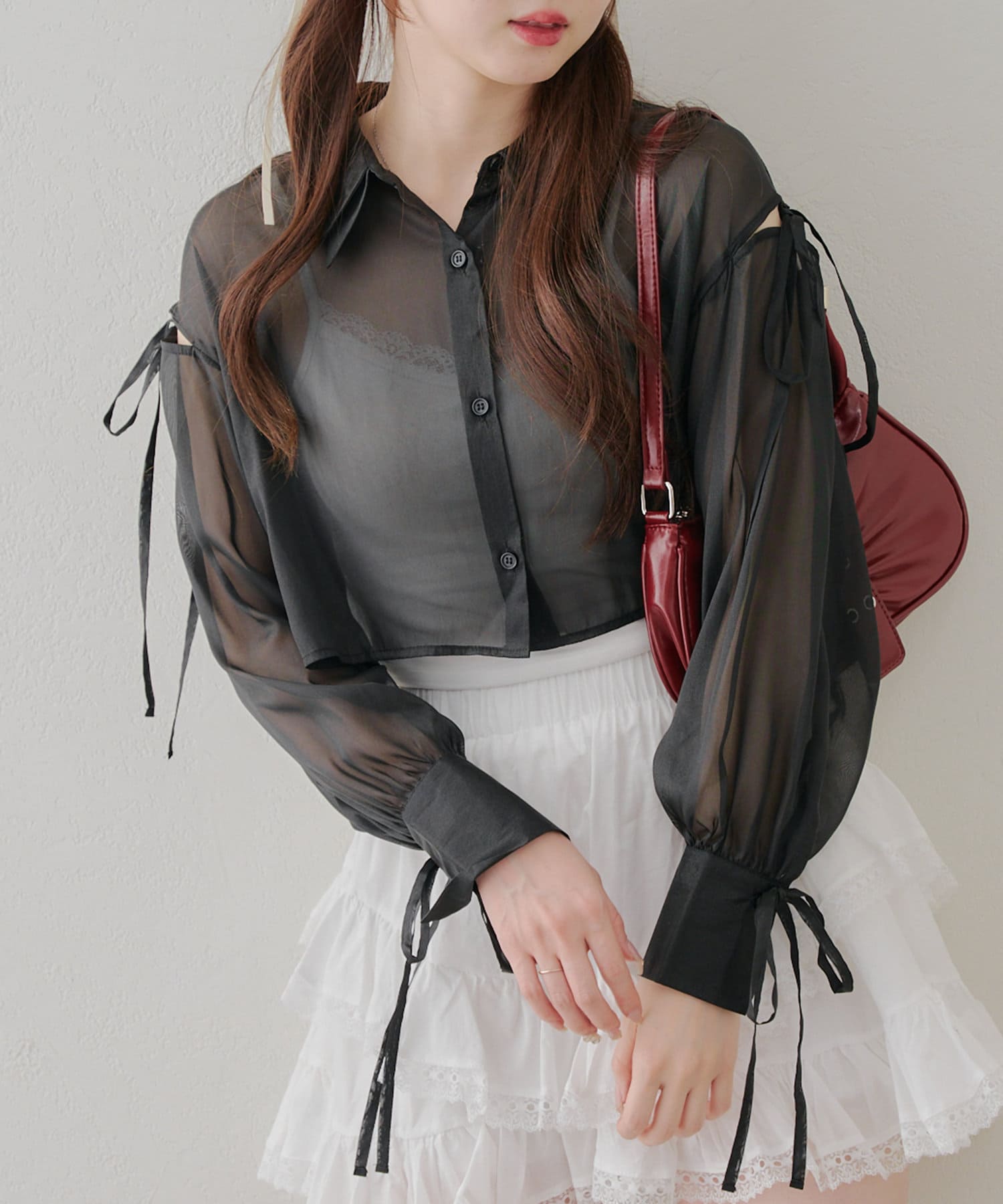 NICE CLAUP / OLIVE des OLIVE OUTLET(ナイスクラップ  / オリーブ デ オリーブ アウトレット) 【RMAF】【MARCHES】肩リボンクロップドシャツ