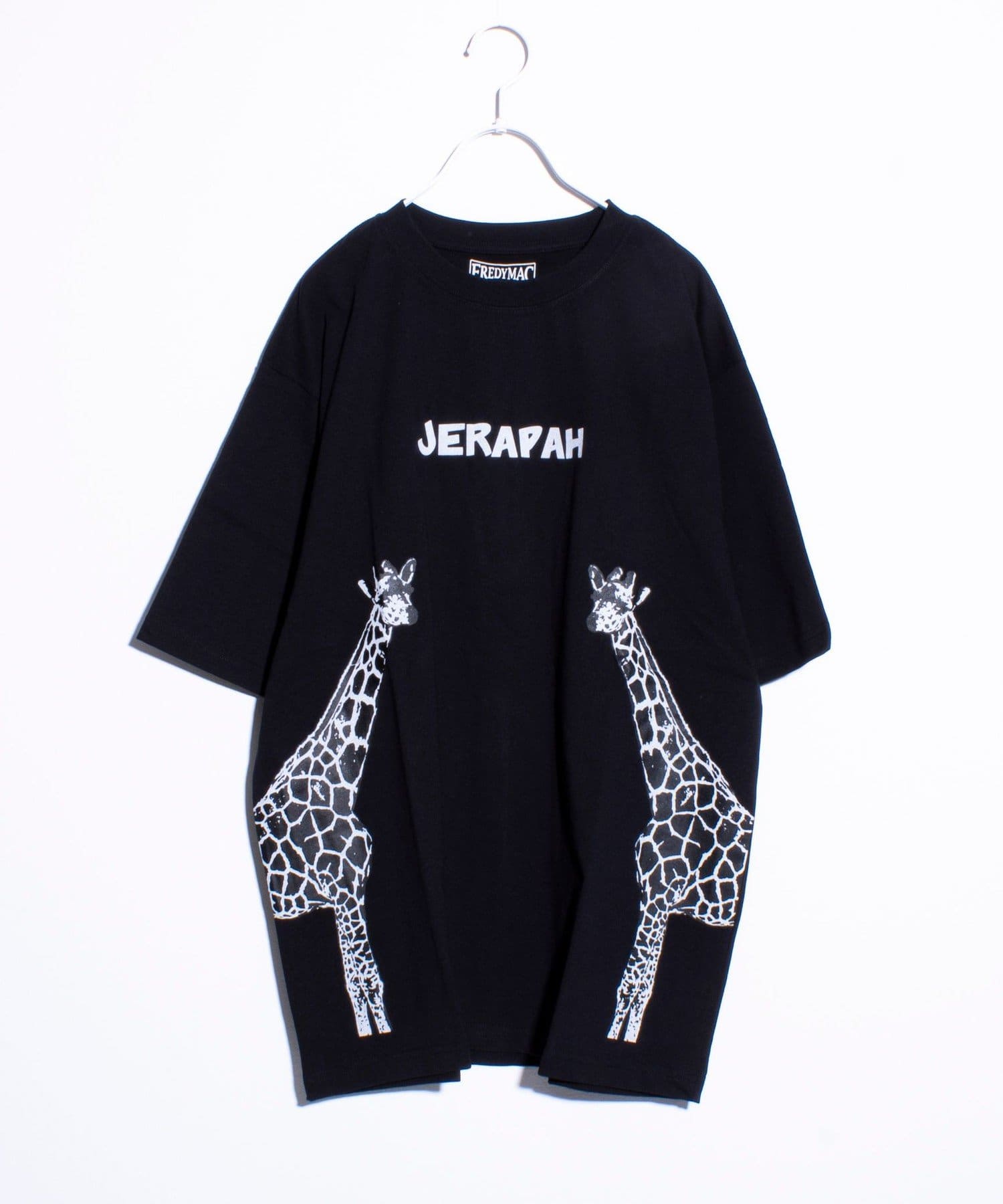 FREDY & GLOSTER(フレディ アンド グロスター) 【FREDYMAC】JERAPAH オリジナルボディ プリントTシャツ