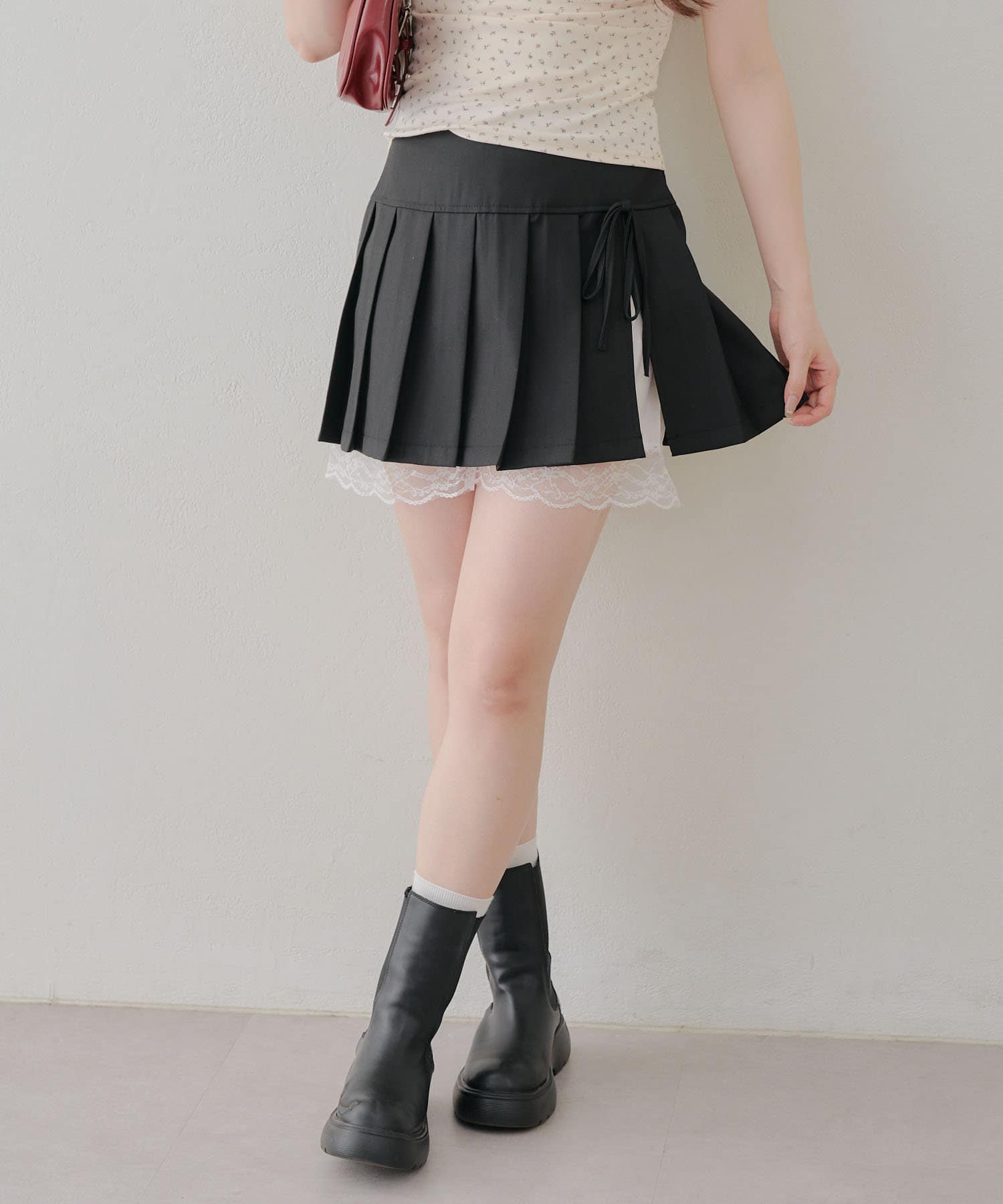 NICE CLAUP / OLIVE des OLIVE OUTLET(ナイスクラップ  / オリーブ デ オリーブ アウトレット) 【RMAF】裾レースミニプリーツスカート