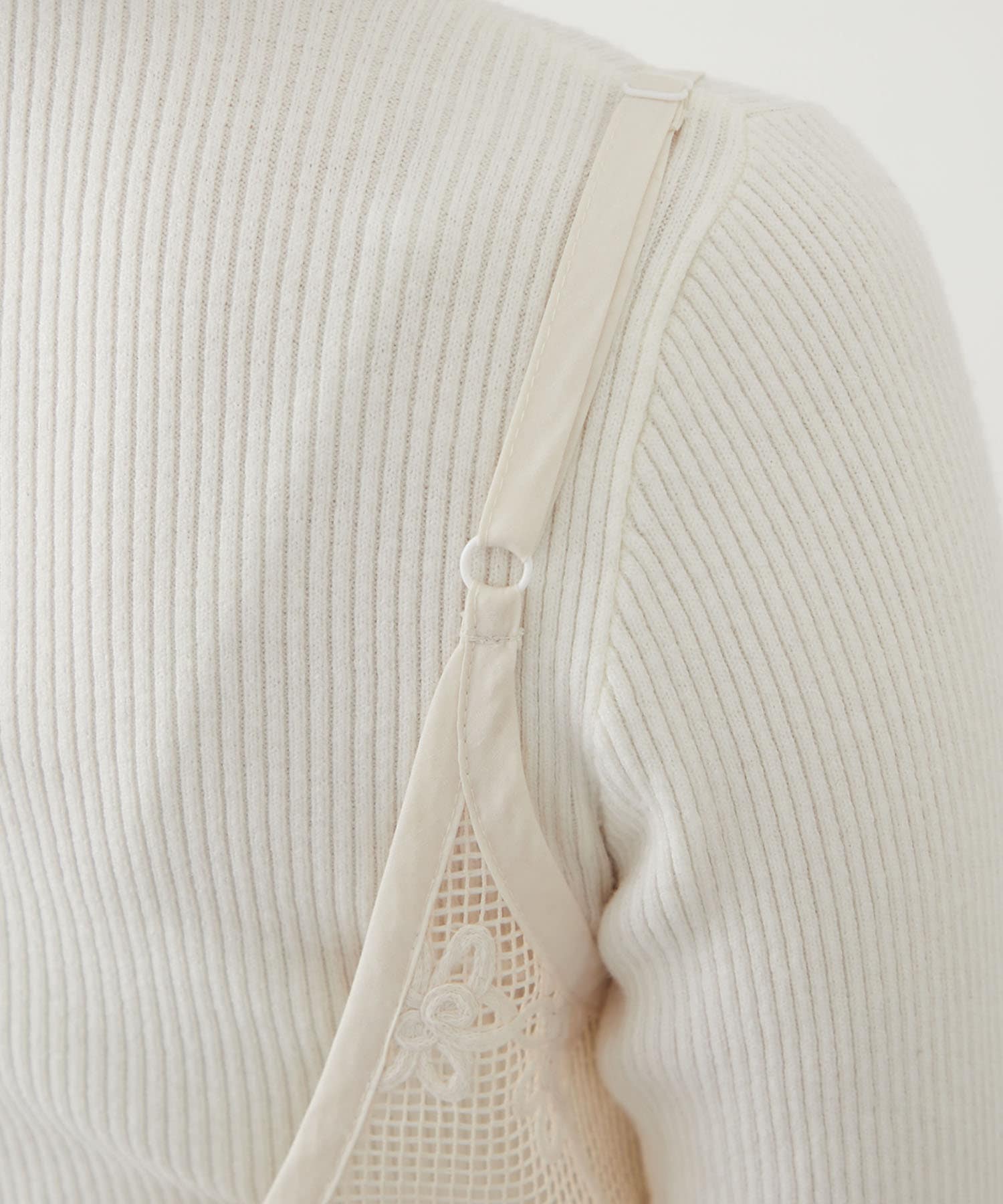 NICE CLAUP / OLIVE des OLIVE OUTLET(ナイスクラップ  / オリーブ デ オリーブ アウトレット) 【NAO】コードメッシュキャミワンピース