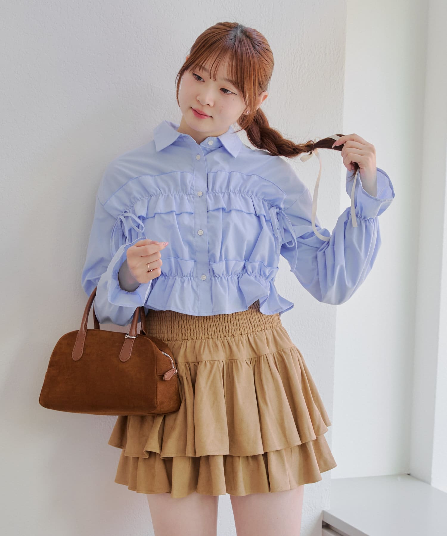 NICE CLAUP / OLIVE des OLIVE OUTLET(ナイスクラップ  / オリーブ デ オリーブ アウトレット) 【RMAF】フリルリボンブラウス