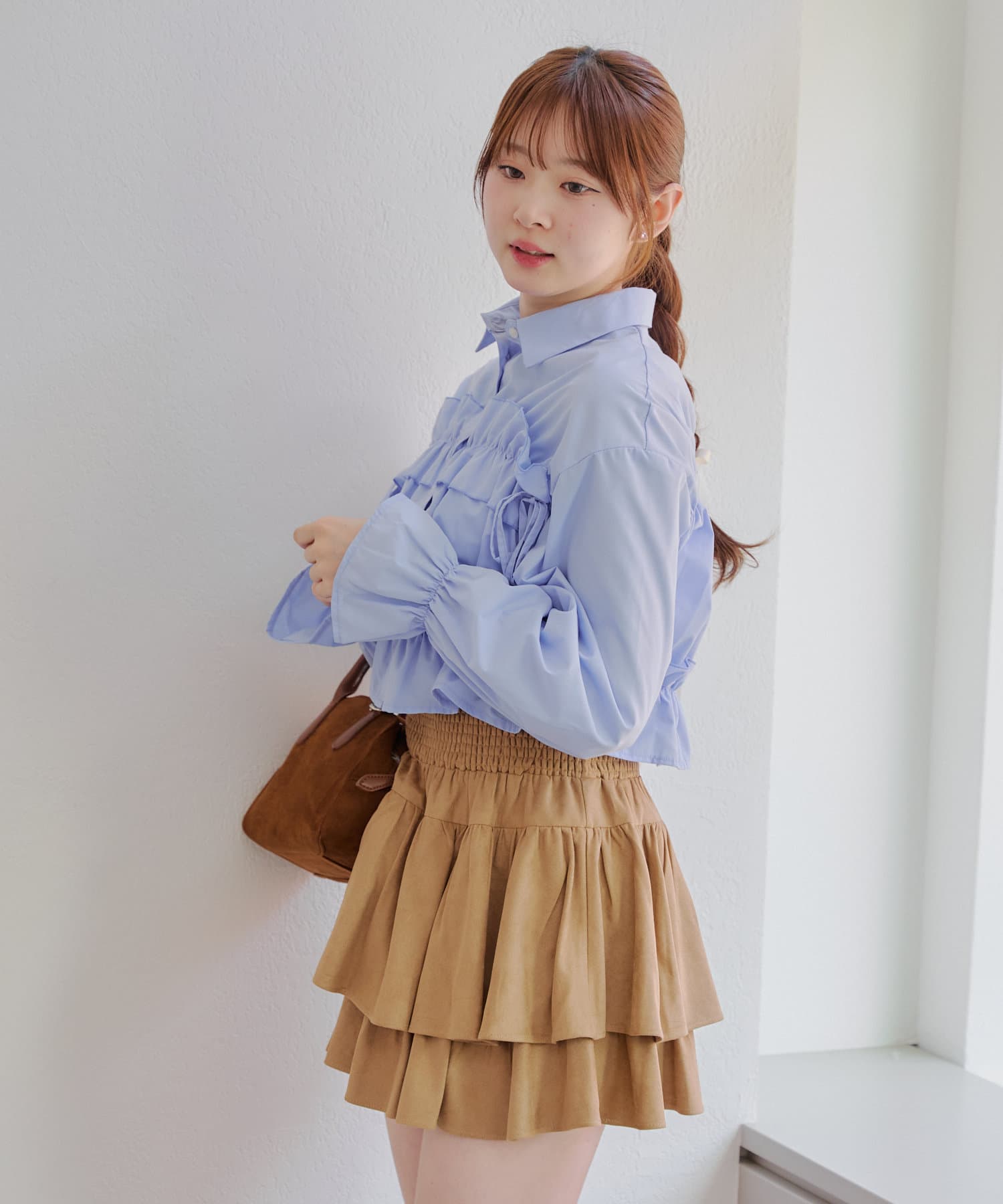 NICE CLAUP / OLIVE des OLIVE OUTLET(ナイスクラップ  / オリーブ デ オリーブ アウトレット) 【RMAF】フリルリボンブラウス