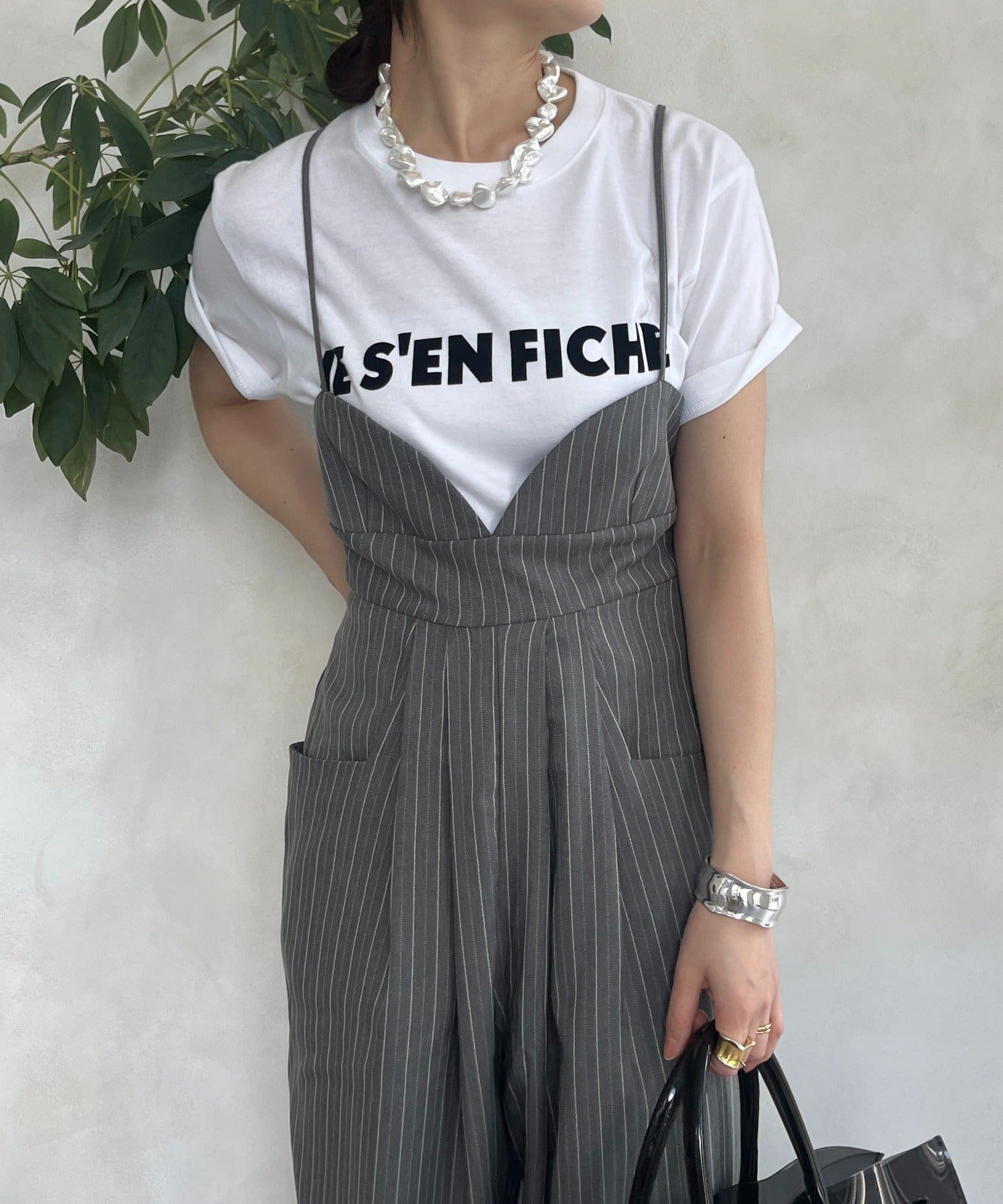 ■2025 SPRING & SUMMER ITEM■WEB限定!女性らしいシルエットを叶えるオールインワン！ストライプ生地を採用したキャミオールインワンが新登場！着丈を調整できる肩紐は長めに
