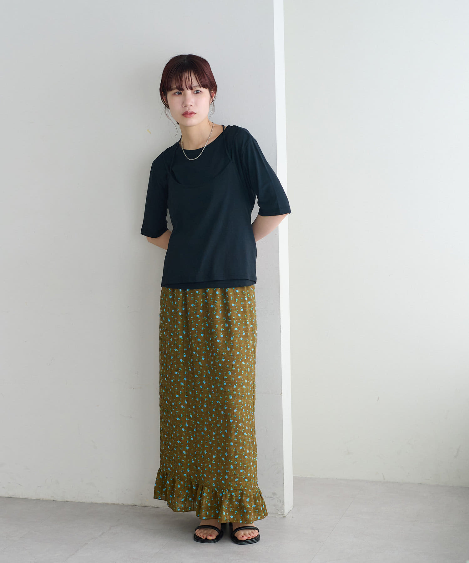 DISCOAT(ディスコート) 【umm.】小花柄フリルナロースカート