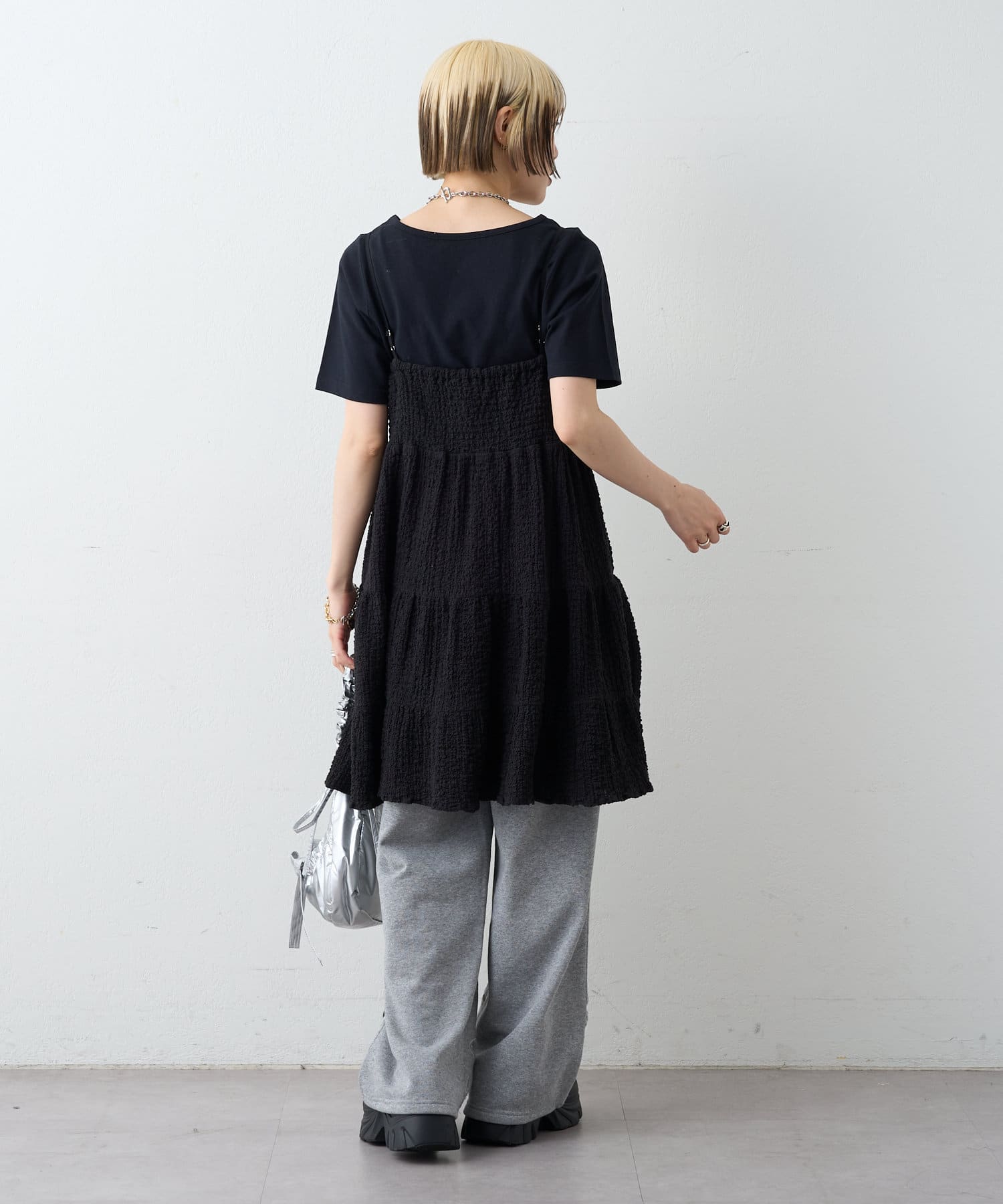 w closet(ダブルクローゼット) 【2サイズ展開】フラワーアイレットスウェットパンツ