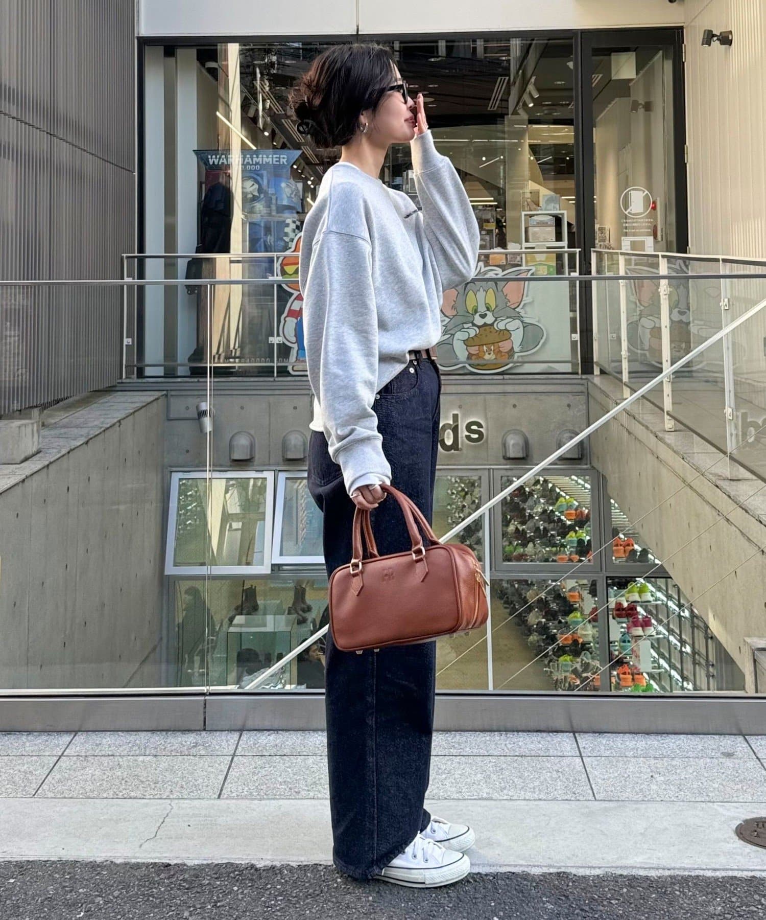 FREDY & GLOSTER(フレディ アンド グロスター) ロゴ刺繍コンパクトスウェットプルオーバー