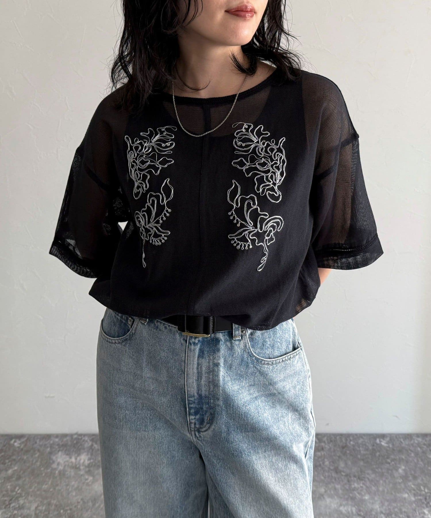 FREDY & GLOSTER(フレディ アンド グロスター) MADE INDIA コットンネットザリ刺繍プルオーバーブラウス