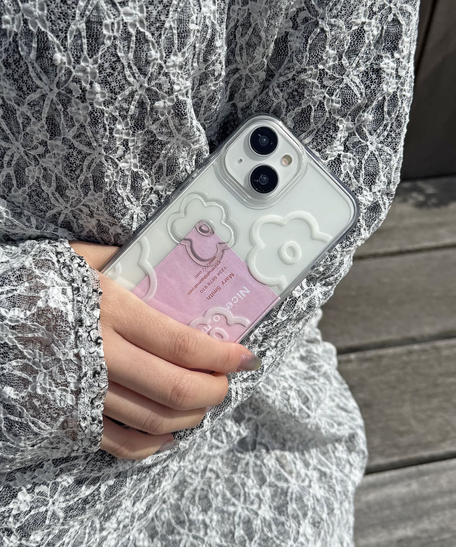 Lattice(ラティス) ニュアンスフラワースマホケース(iPhone13/14)