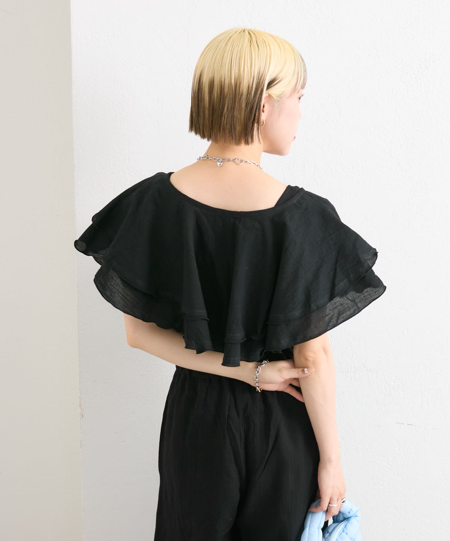 w closet(ダブルクローゼット) 【２サイズ展開】フリル衿付きオールインワン