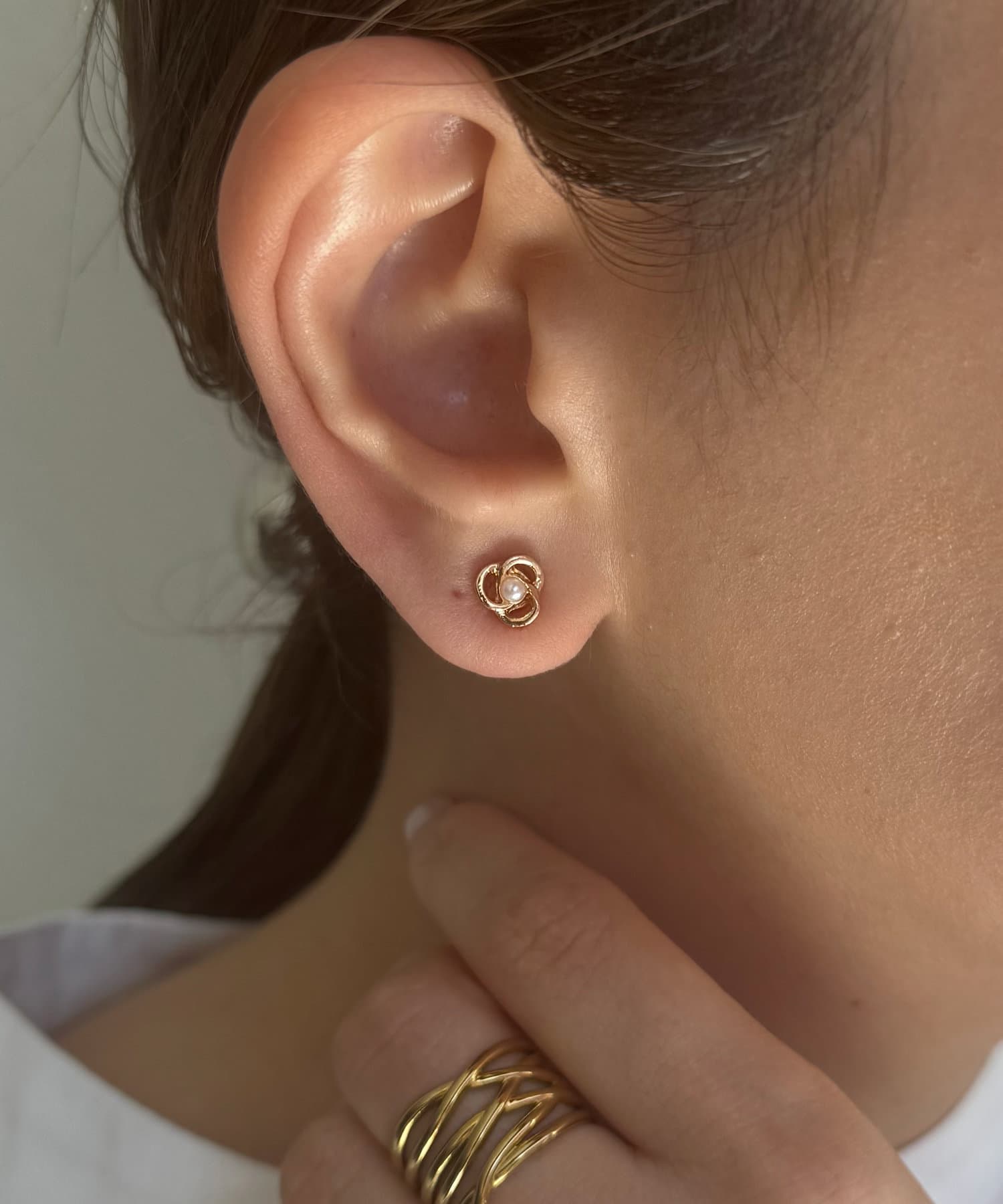 Lattice(ラティス) パールマグネットピアス