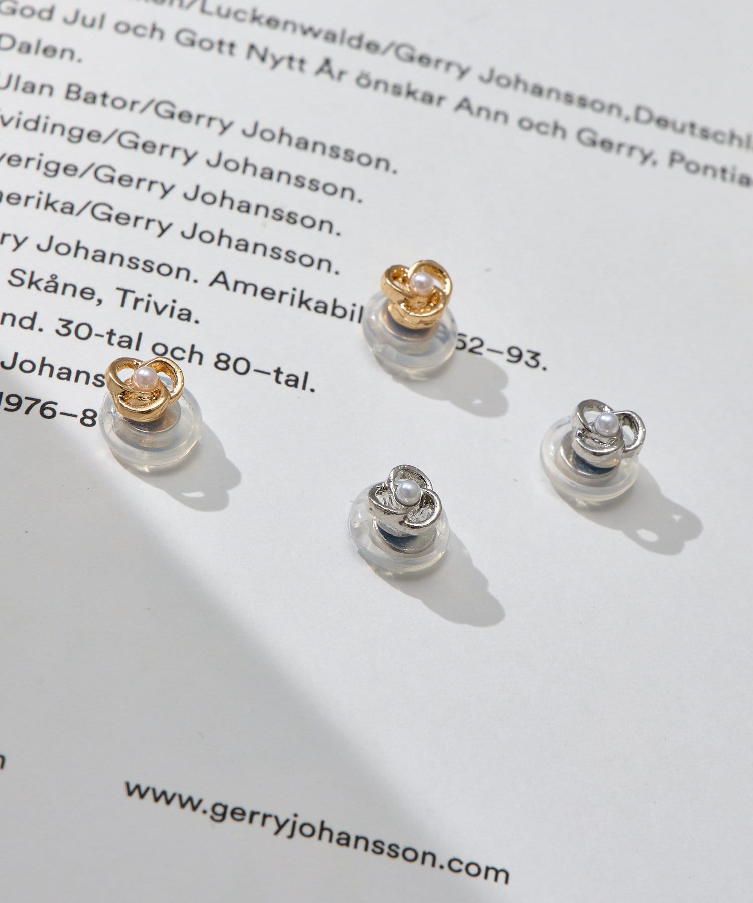 Lattice(ラティス) パールマグネットピアス