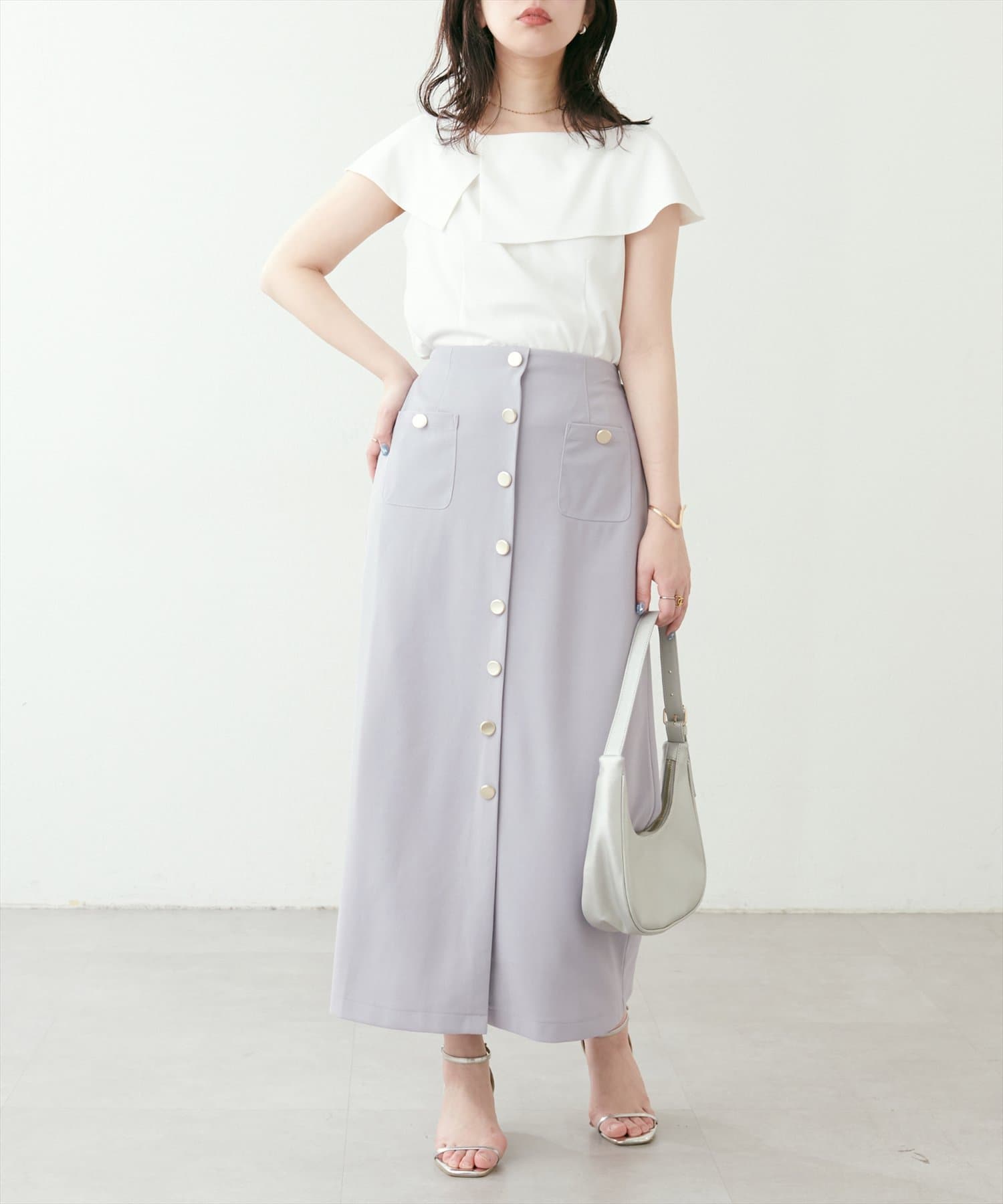 natural couture(ナチュラルクチュール) 【パルクロ限定】ストレッチツイル金釦スカート