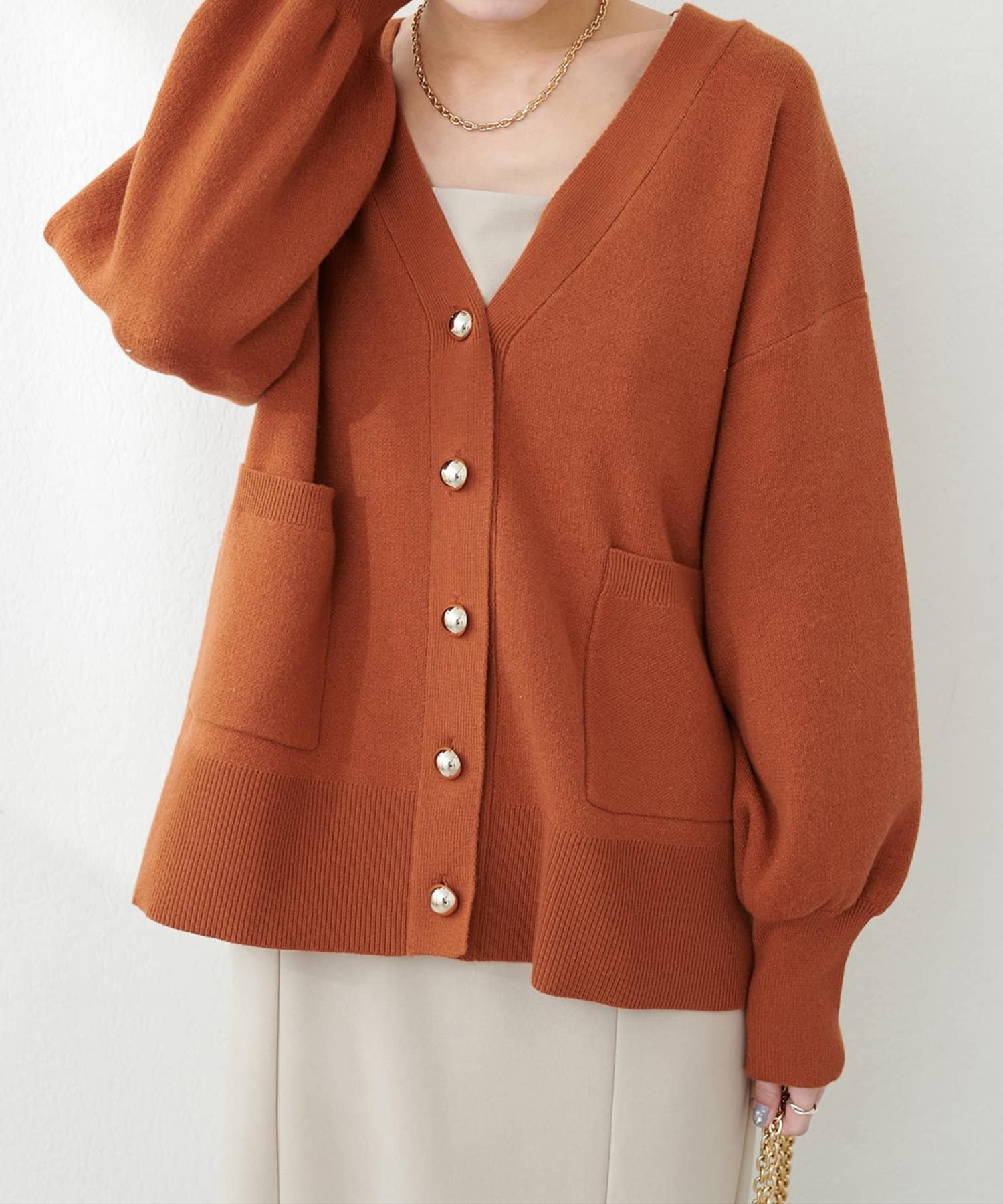 NICE CLAUP / OLIVE des OLIVE OUTLET(ナイスクラップ  / オリーブ デ オリーブ アウトレット) 【natural couture】ぷっくり金ボタンミドルカーデ