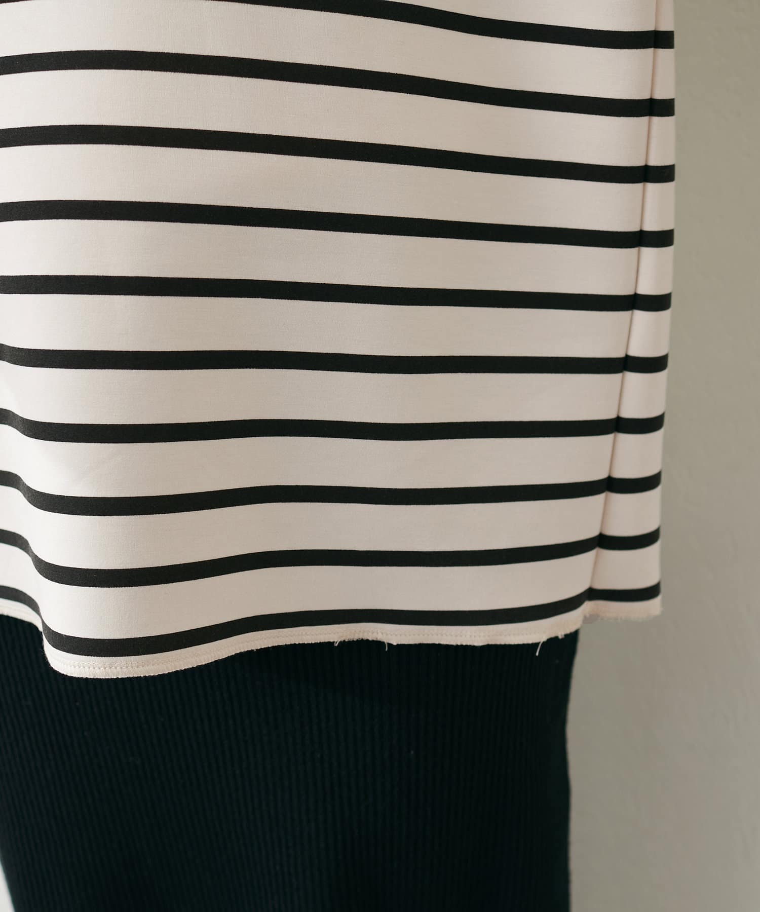 NICE CLAUP / OLIVE des OLIVE OUTLET(ナイスクラップ  / オリーブ デ オリーブ アウトレット) 【natural couture】裏起毛ロゴ入りプルオーバー