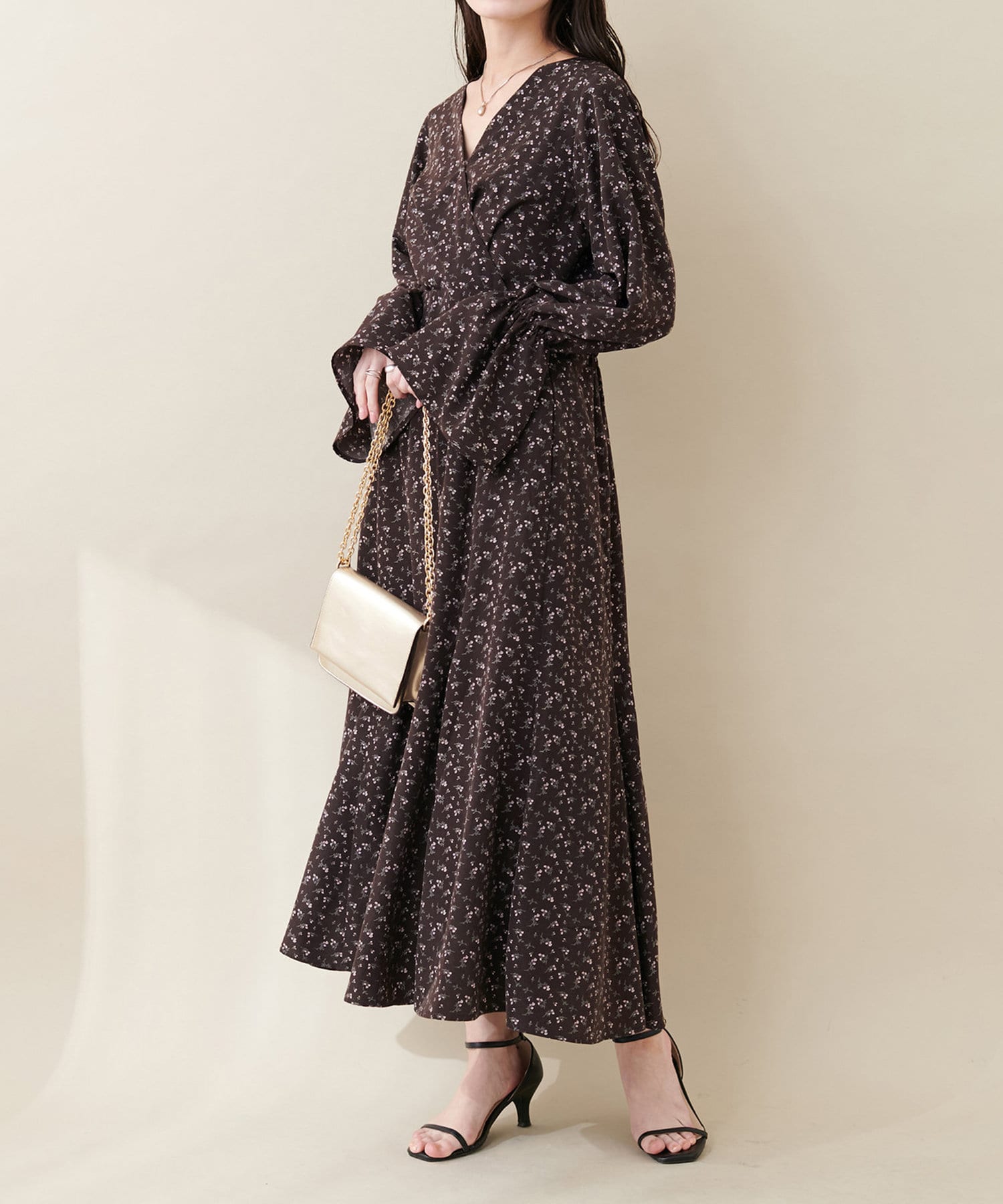 NICE CLAUP / OLIVE des OLIVE OUTLET(ナイスクラップ  / オリーブ デ オリーブ アウトレット) 【natural couture】＜大人ナチュ＞花柄レディカシュクールワンピー