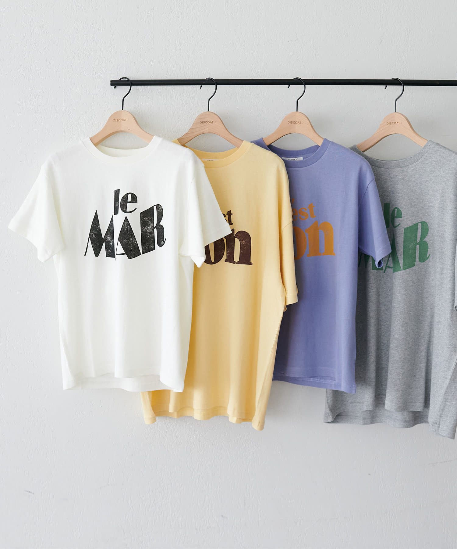 DISCOAT(ディスコート) 【新色追加・ユニセックス】ヴィンテージライクグラフィックTシャツ