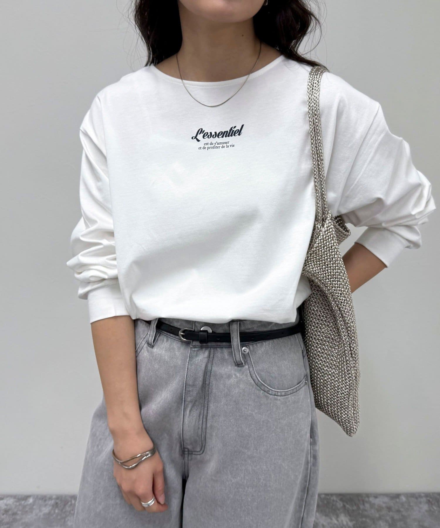 ◇fredy emue◇【2025 SS】着心地の良さが魅力的なロゴTシャツ●point・英語のロゴがアクセントになったシルケットロゴTシャツです・主張し過ぎないロゴがコーディネートに取り入れやすい1