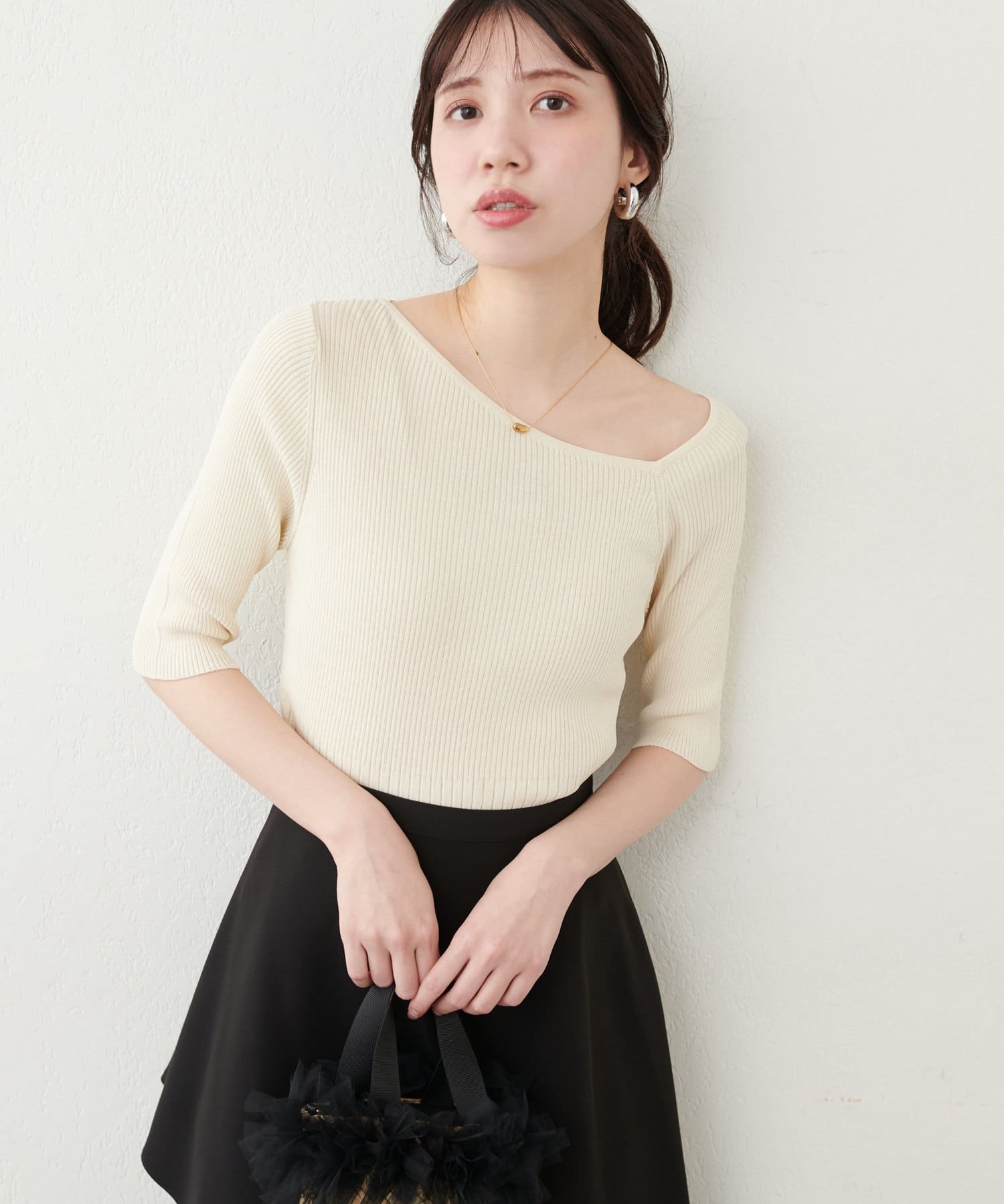 natural couture(ナチュラルクチュール) アシメネックリブ半袖ニット