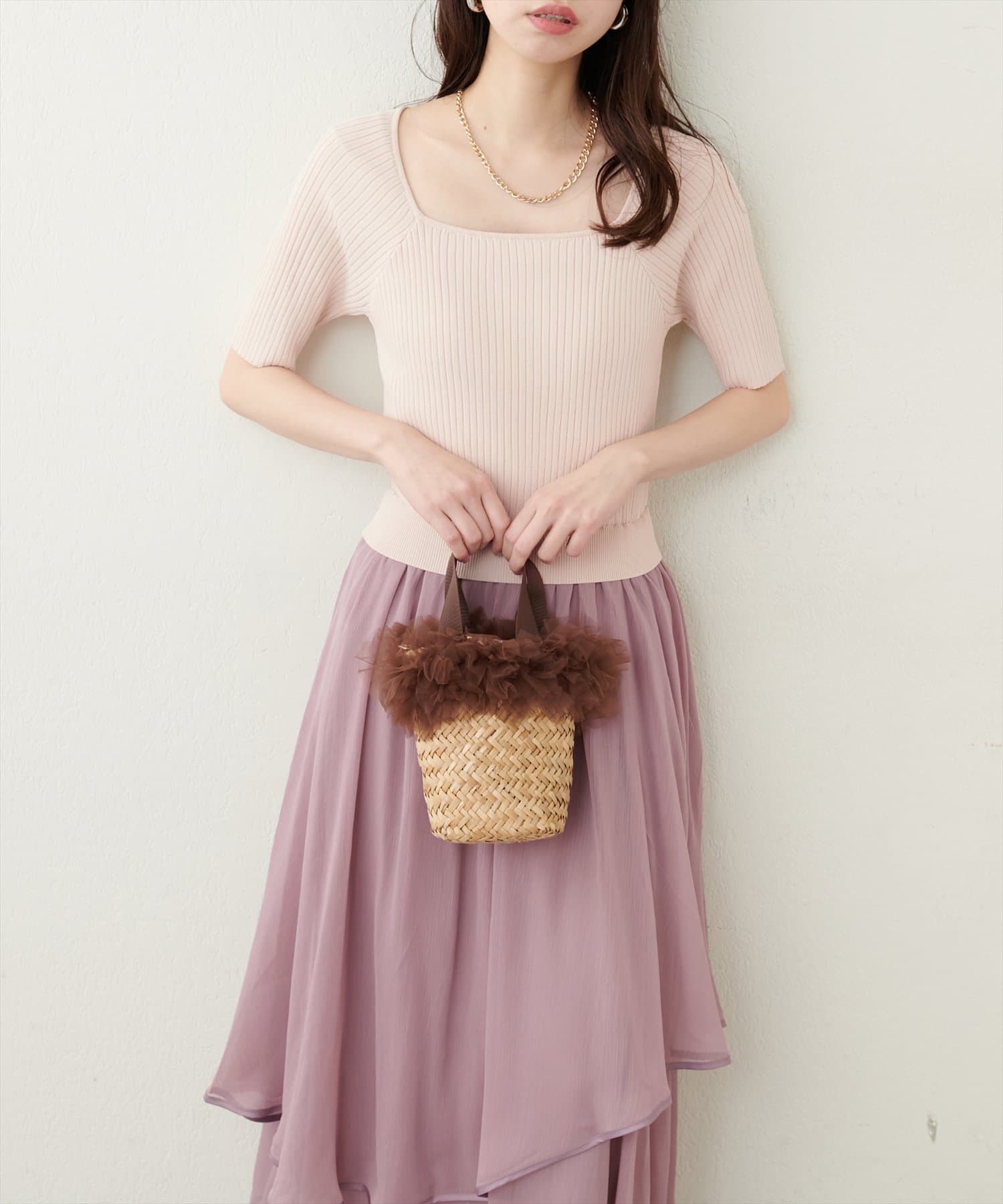 【2025SS natural couture】一枚で決まる、主役級ワンピース■Designニットトップスと、ランダムヘムのスカートが一枚になったドッキングワンピース。ニットトップス部分は前後2WAY