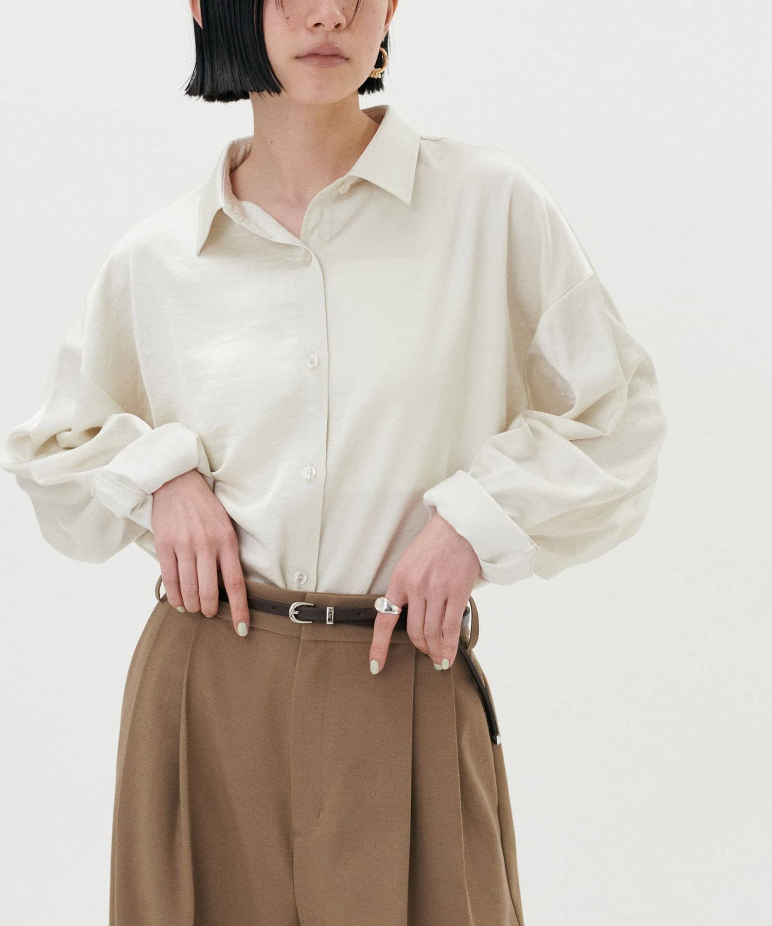 NICE CLAUP / OLIVE des OLIVE OUTLET(ナイスクラップ  / オリーブ デ オリーブ アウトレット) 【LARUTA】とろみドルマンミドルシャツ