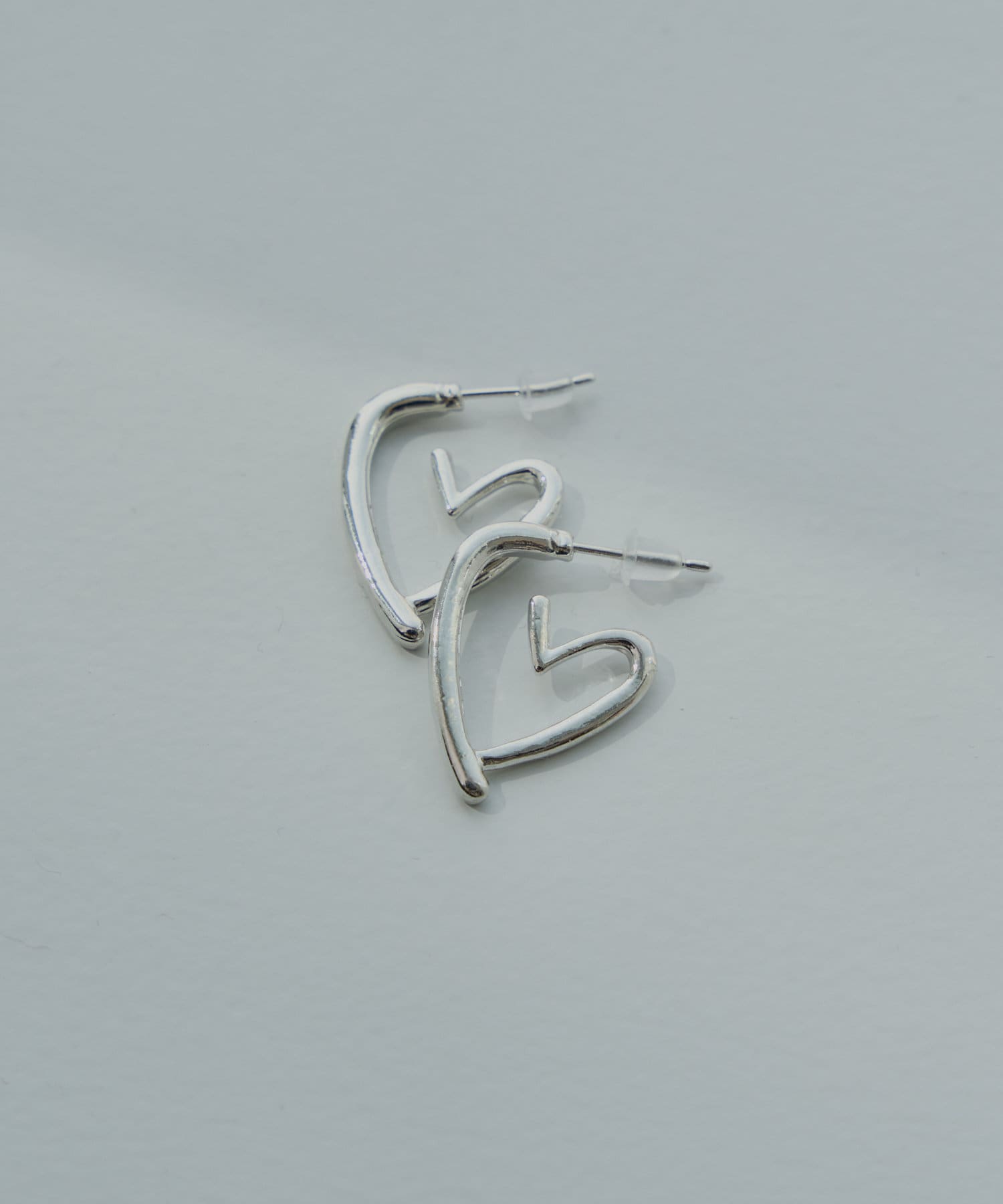 Chico(チコ) ニュアンスハートピアス