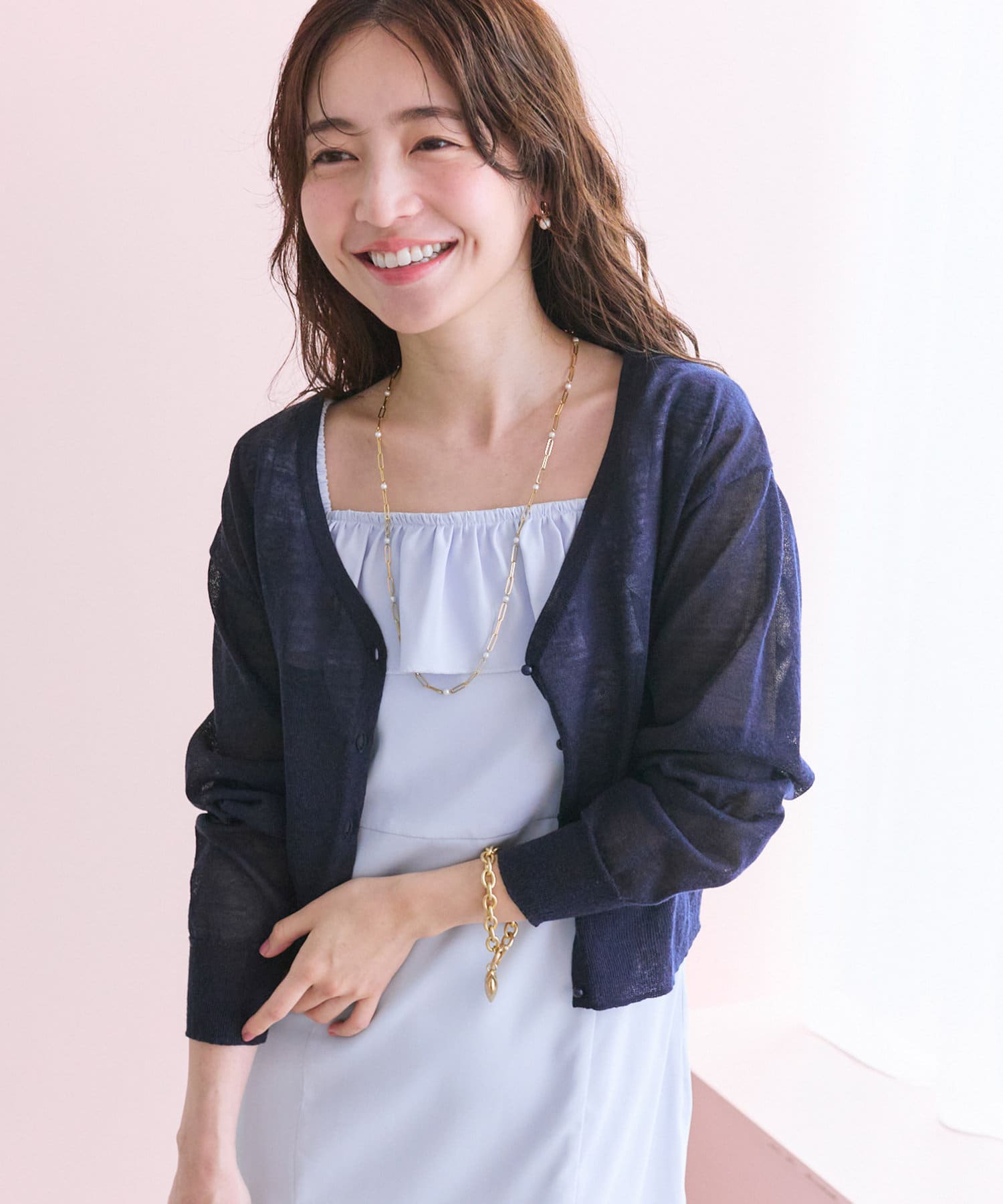 La boutique BonBon(ラブティックボンボン) 【着回し力抜群】リネン混クロップドカーディガン