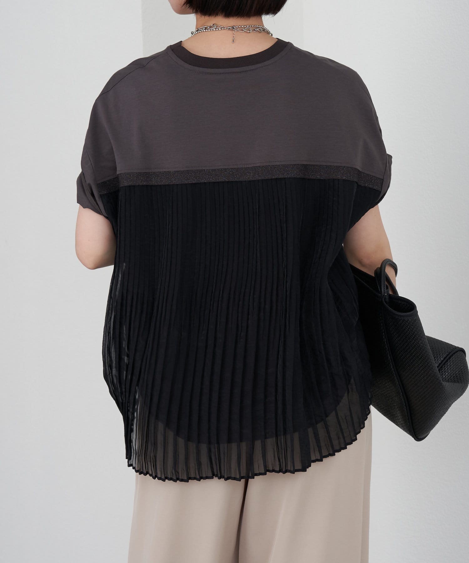 Jena　espace merveilleux(ジェナ　エスパスメルヴェイユ) バックプリーツシルケットカットソー