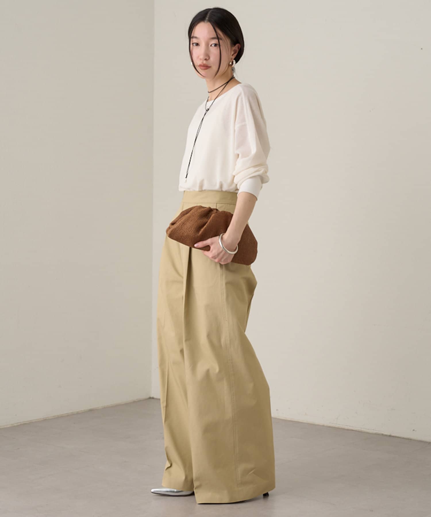 LOUNGEDRESS（ラウンジドレス）の「チノワイドパンツ