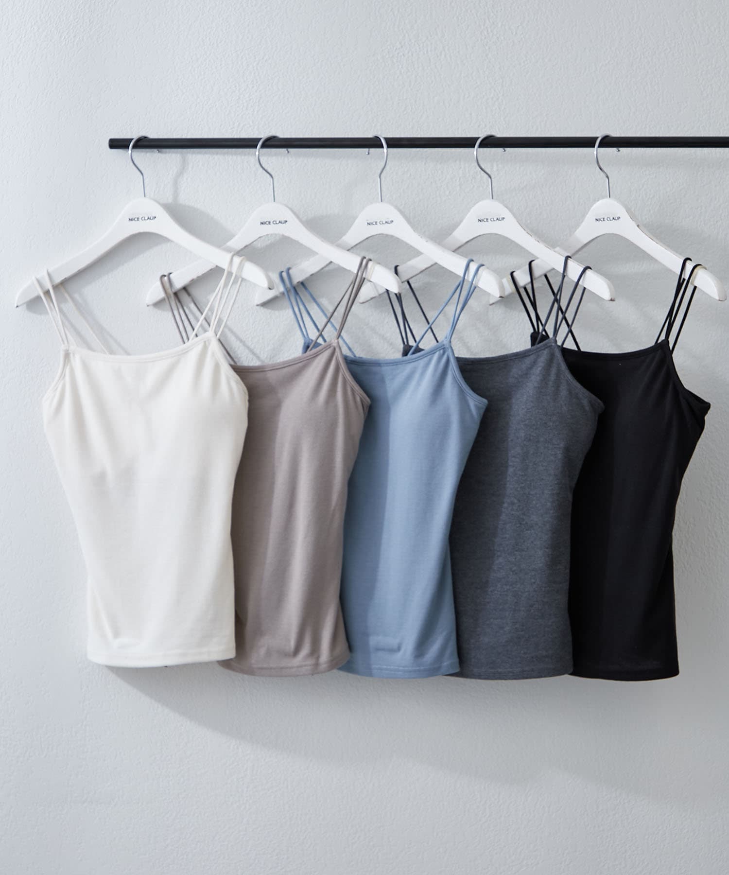 NICE CLAUP / OLIVE des OLIVE OUTLET(ナイスクラップ  / オリーブ デ オリーブ アウトレット) 【OUTLET限定】Wストラップカップ付キャミ
