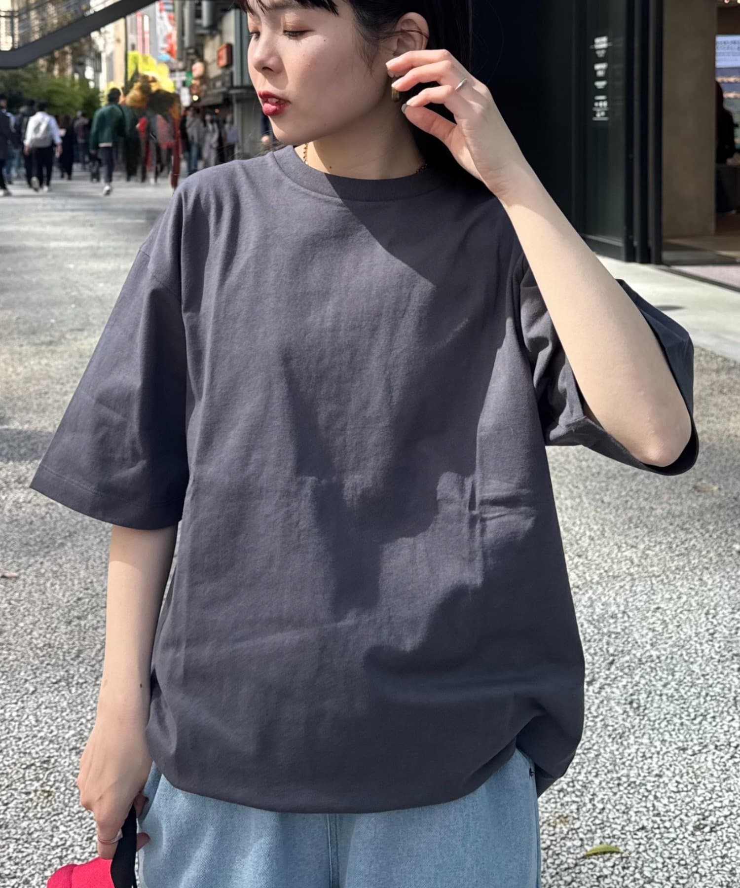 カラバリ豊富の11色展開☆絶対に1枚は持っておきたい"プチプラTEE"■デザイン大人カジュアルコーデには欠かせない、シンプルTシャツが登場！【汗じみ防止】【抗菌防臭】【撥水加工】を