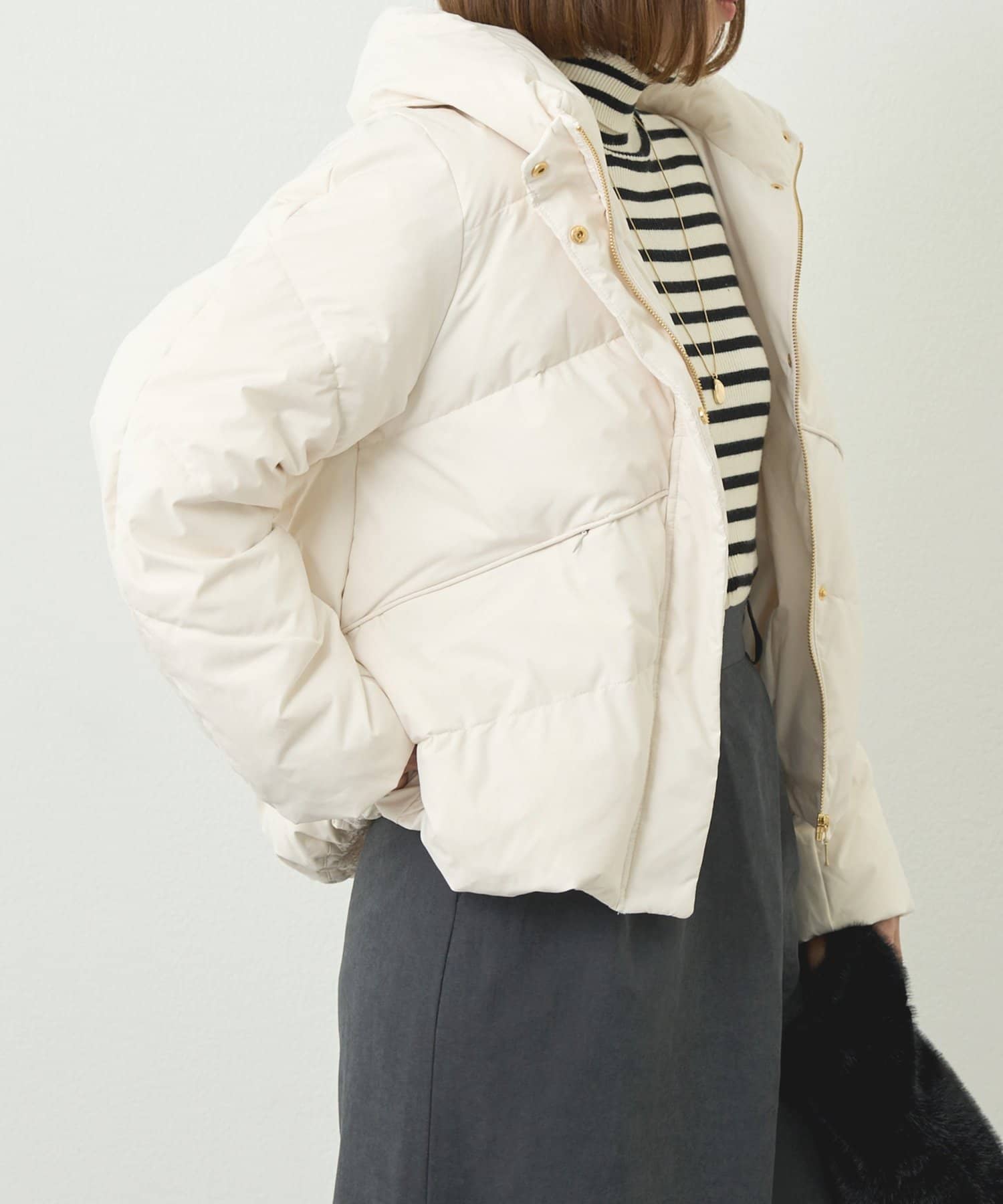 un dix cors(アンディコール) 《軽くて着やすい》ストレッチカシュネックピュアダウン